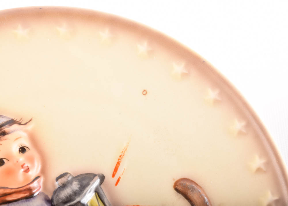 Circa 1970 Goebel Annual M.J. Hummel Porcelain Plates