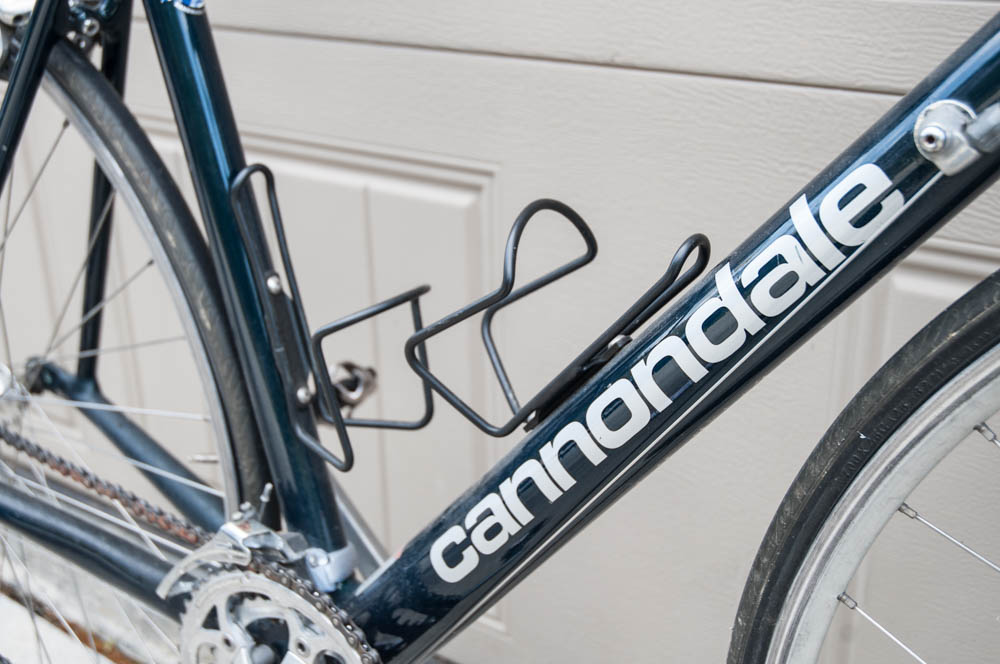 Cannondale R500 2.8 Aluminum Road Bike + Yamika Car Rack