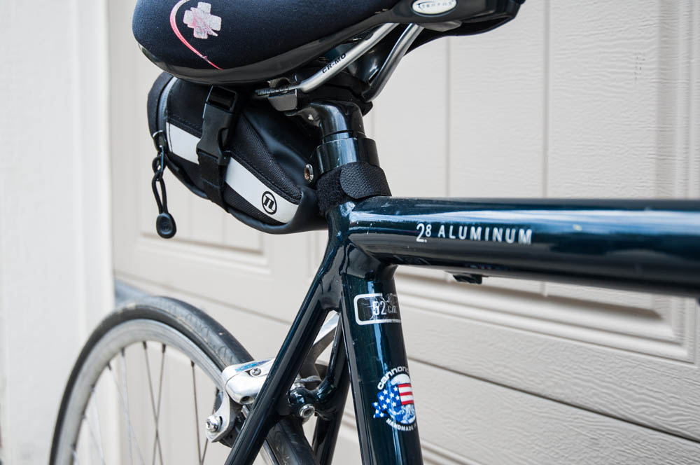 Cannondale R500 2.8 Aluminum Road Bike + Yamika Car Rack