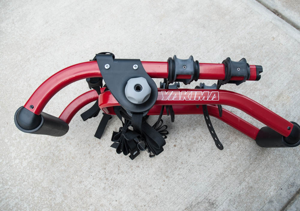 Cannondale R500 2.8 Aluminum Road Bike + Yamika Car Rack