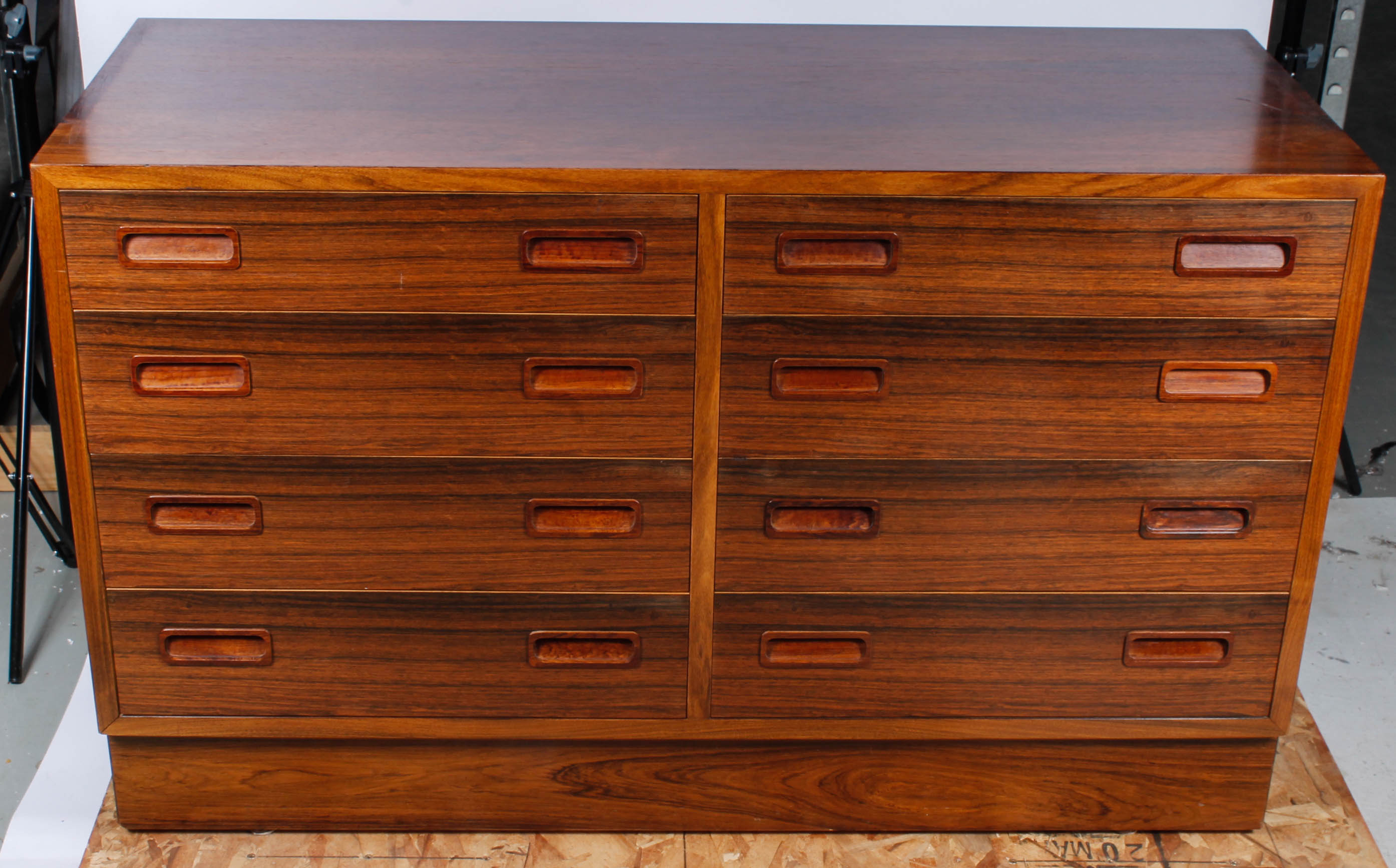 Poul Hundevad Danish Modern Rosewood Chest of Drawers
