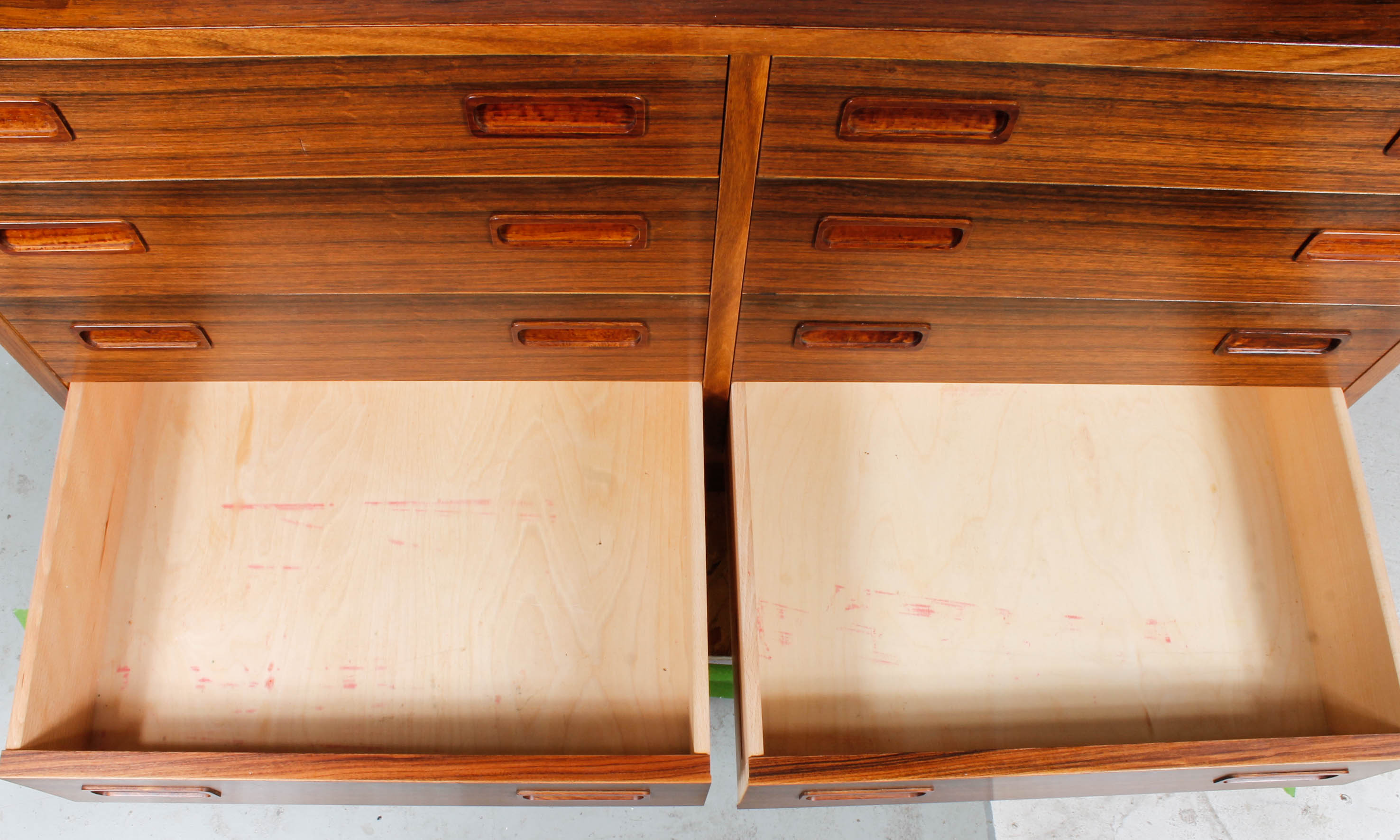 Poul Hundevad Danish Modern Rosewood Chest of Drawers