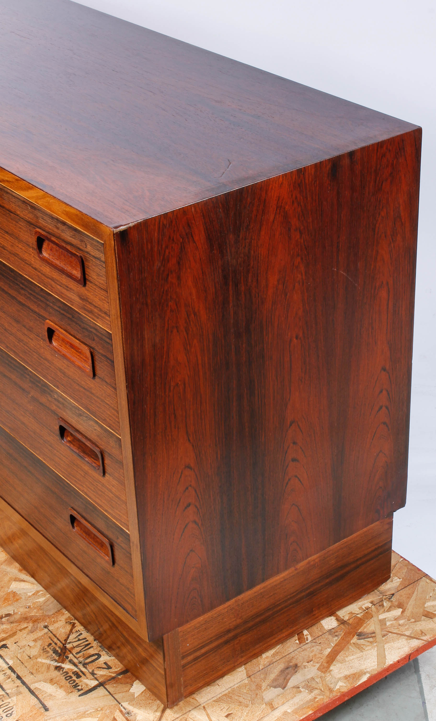 Poul Hundevad Danish Modern Rosewood Chest of Drawers