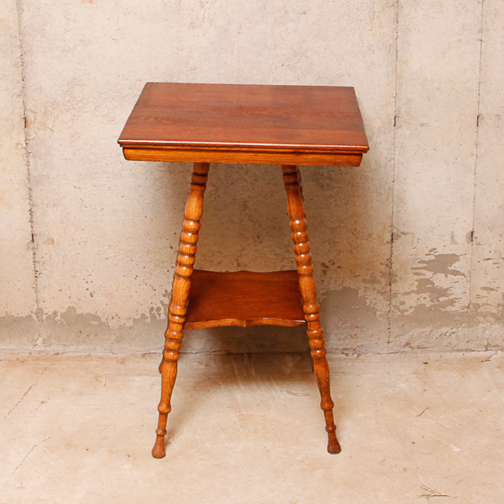 Late Victorian Oak Lamp Table