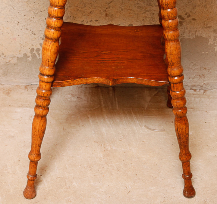 Late Victorian Oak Lamp Table