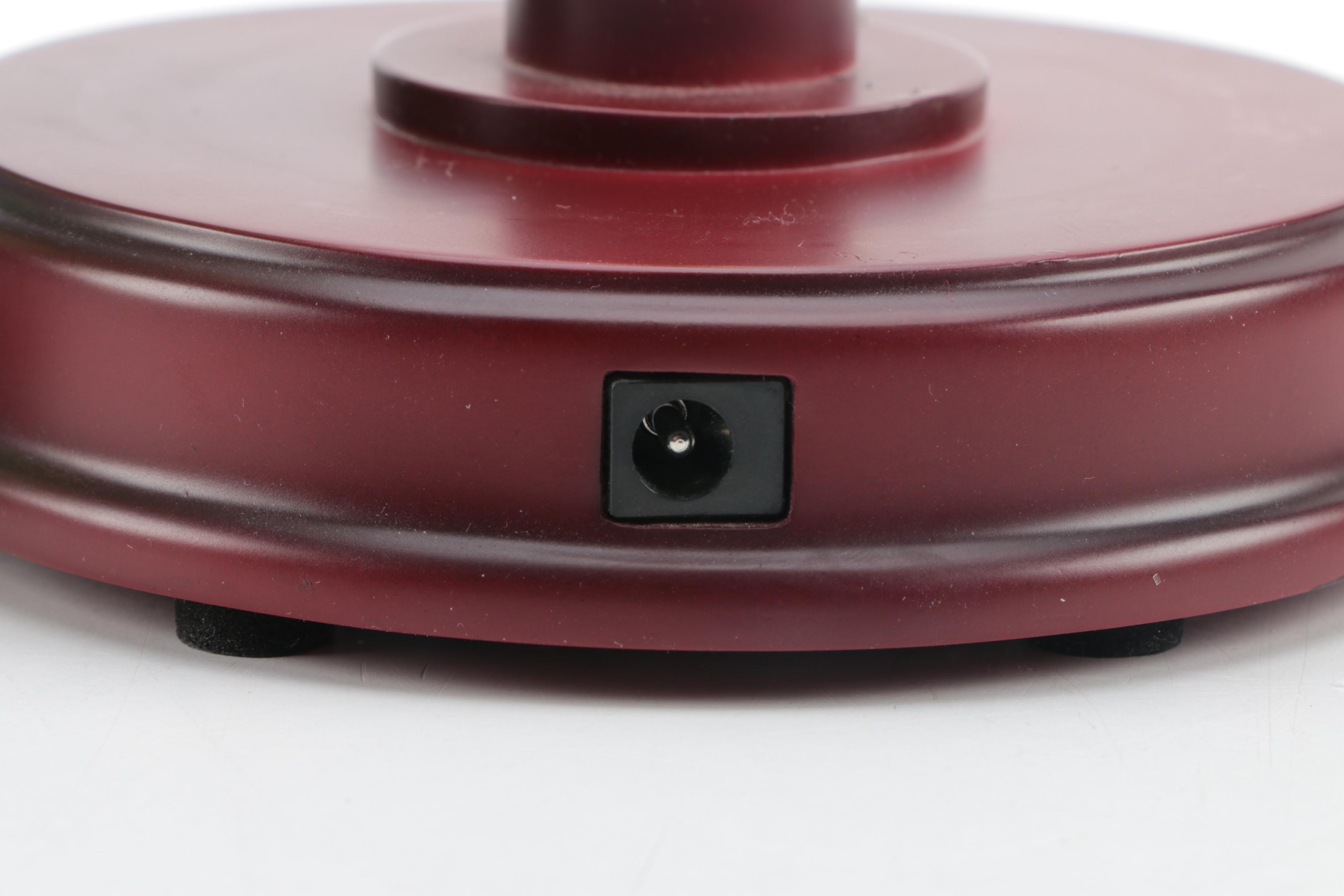 Harbour Lights Collectible Fresnel Light and Resin Lighthouse Sculpture