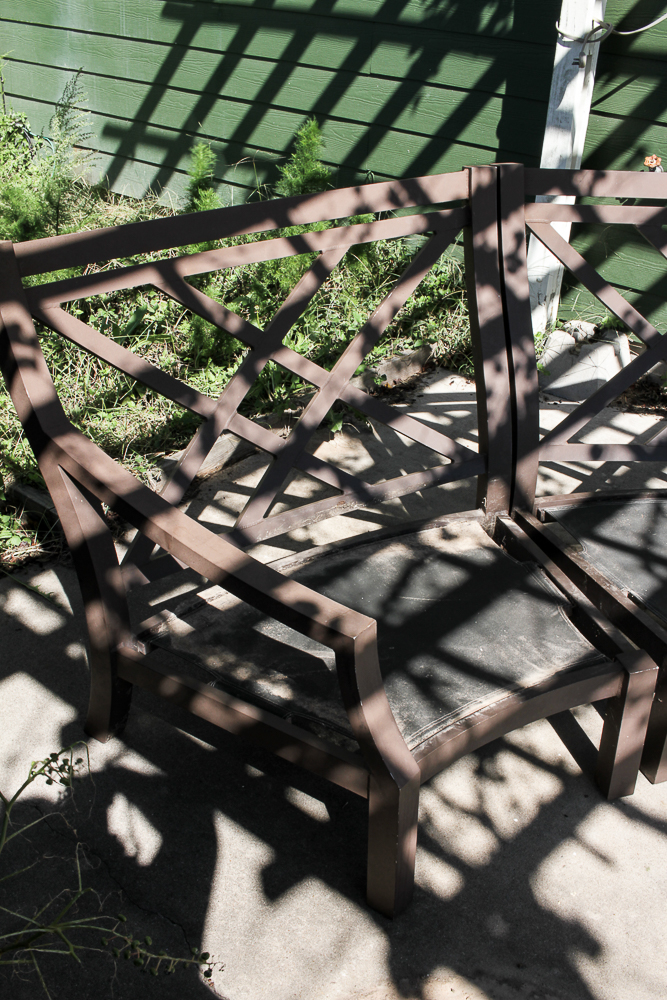 Outdoor Demilune Conversation Seat