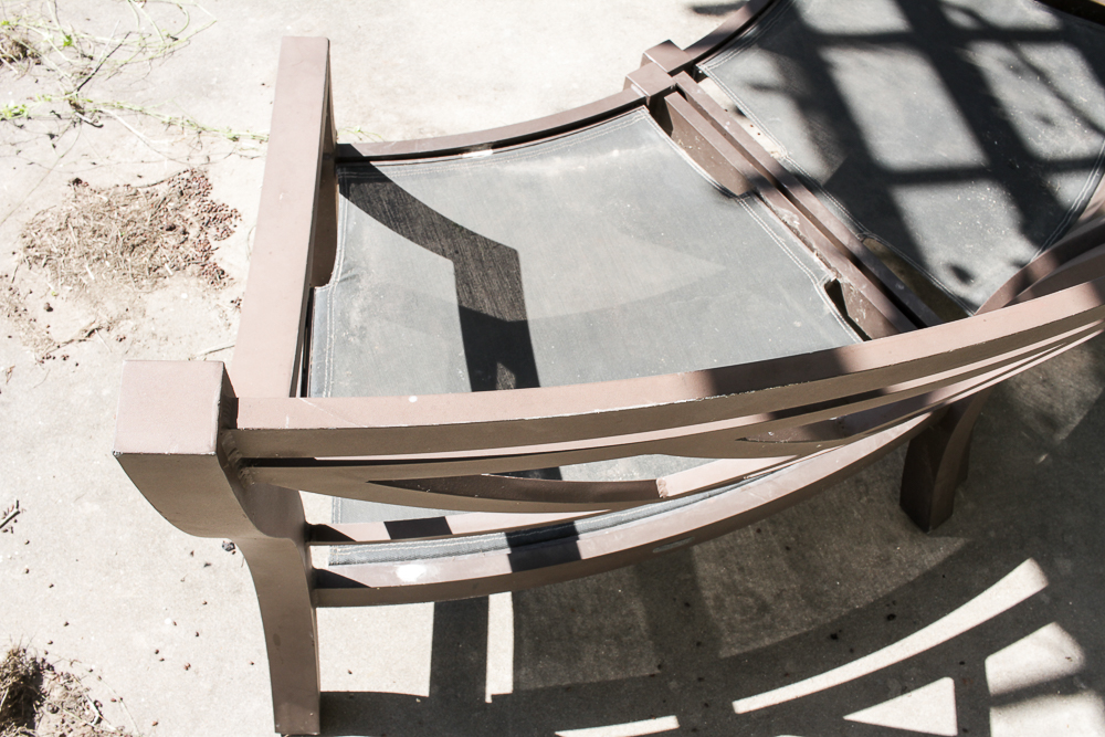 Outdoor Demilune Conversation Seat