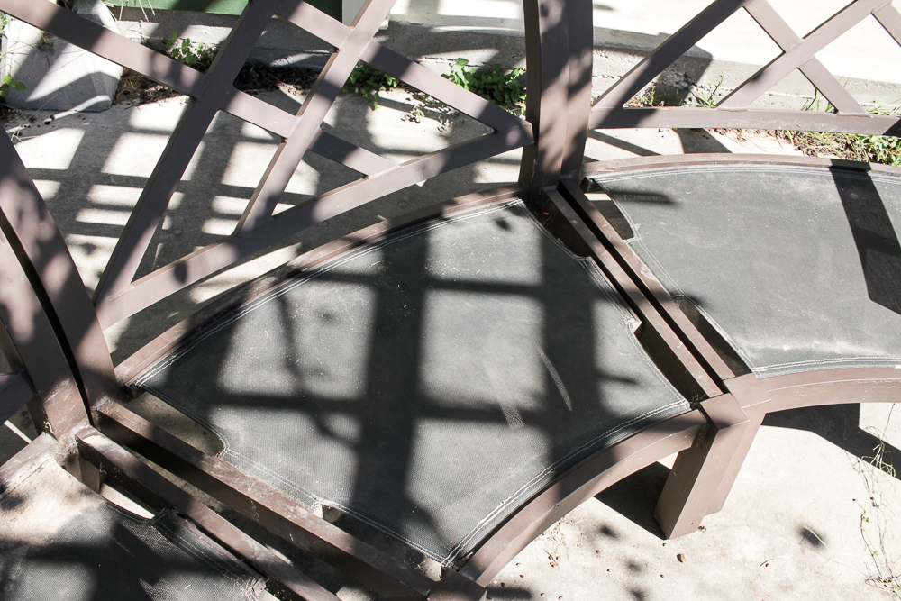 Outdoor Demilune Conversation Seat