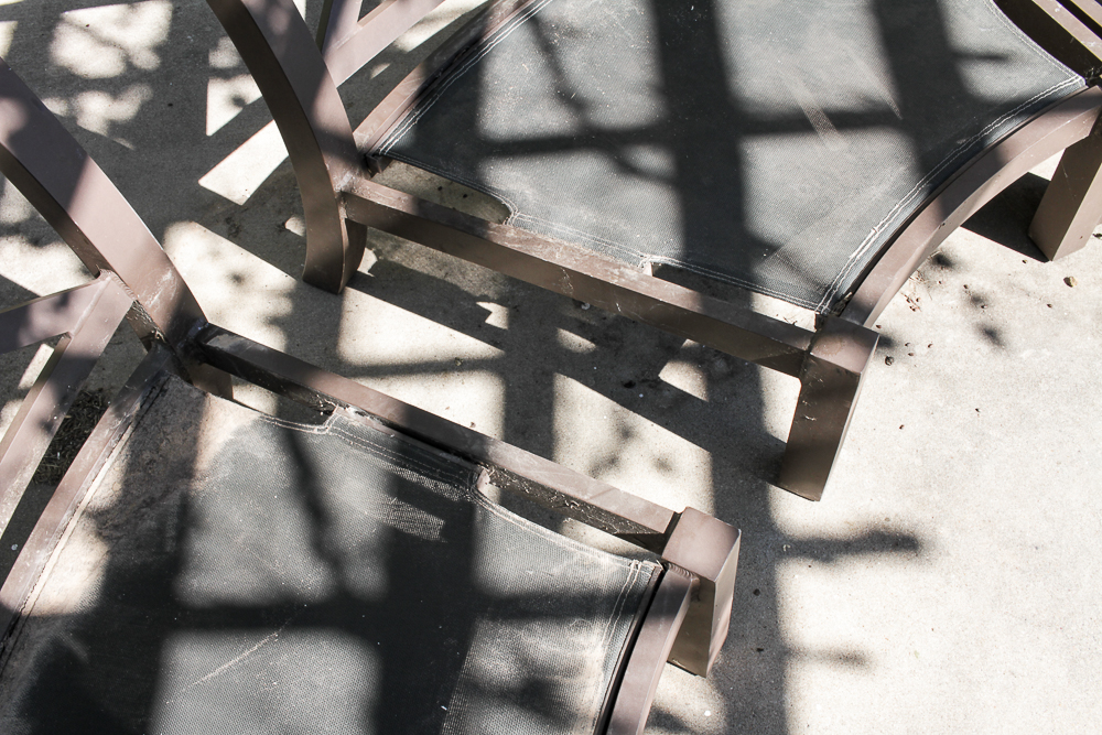 Outdoor Demilune Conversation Seat