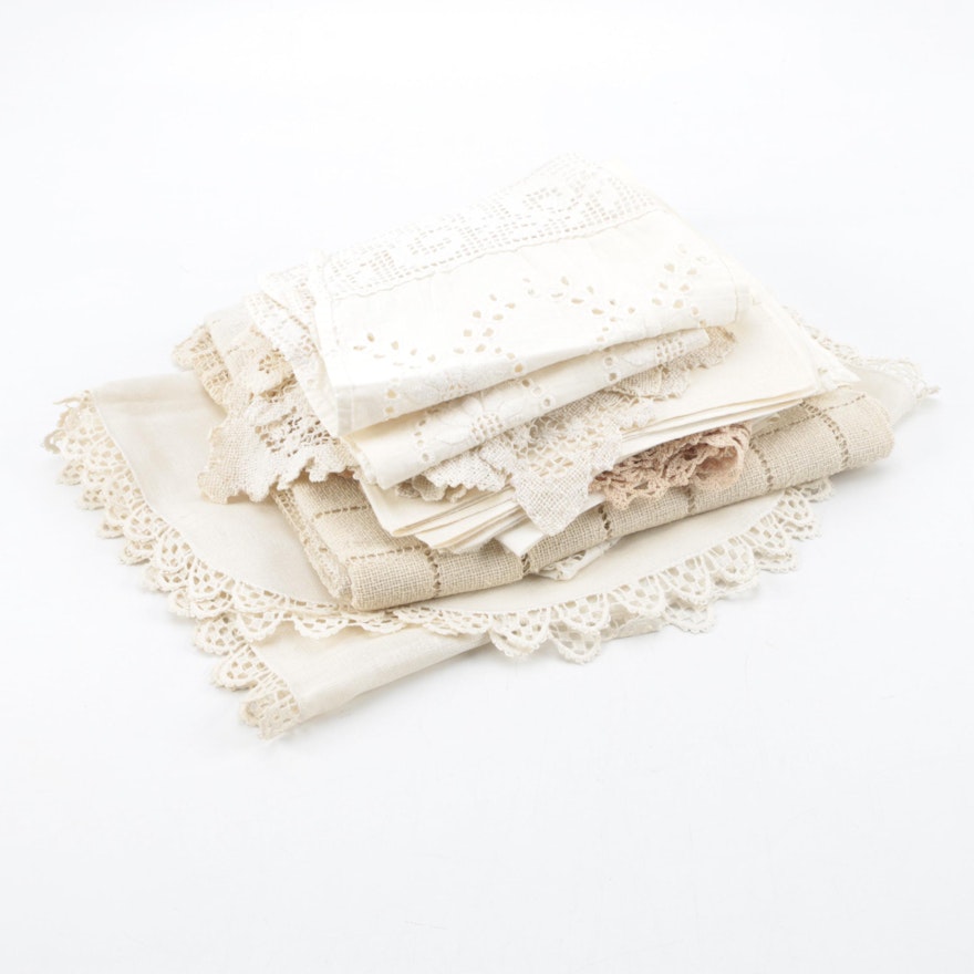 Assorted Vintage Table Linens