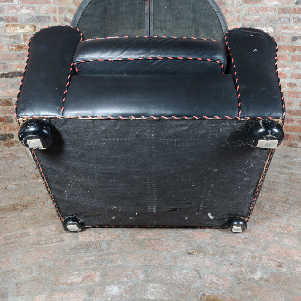 Western Style Leather Lounge Chair and Pillow