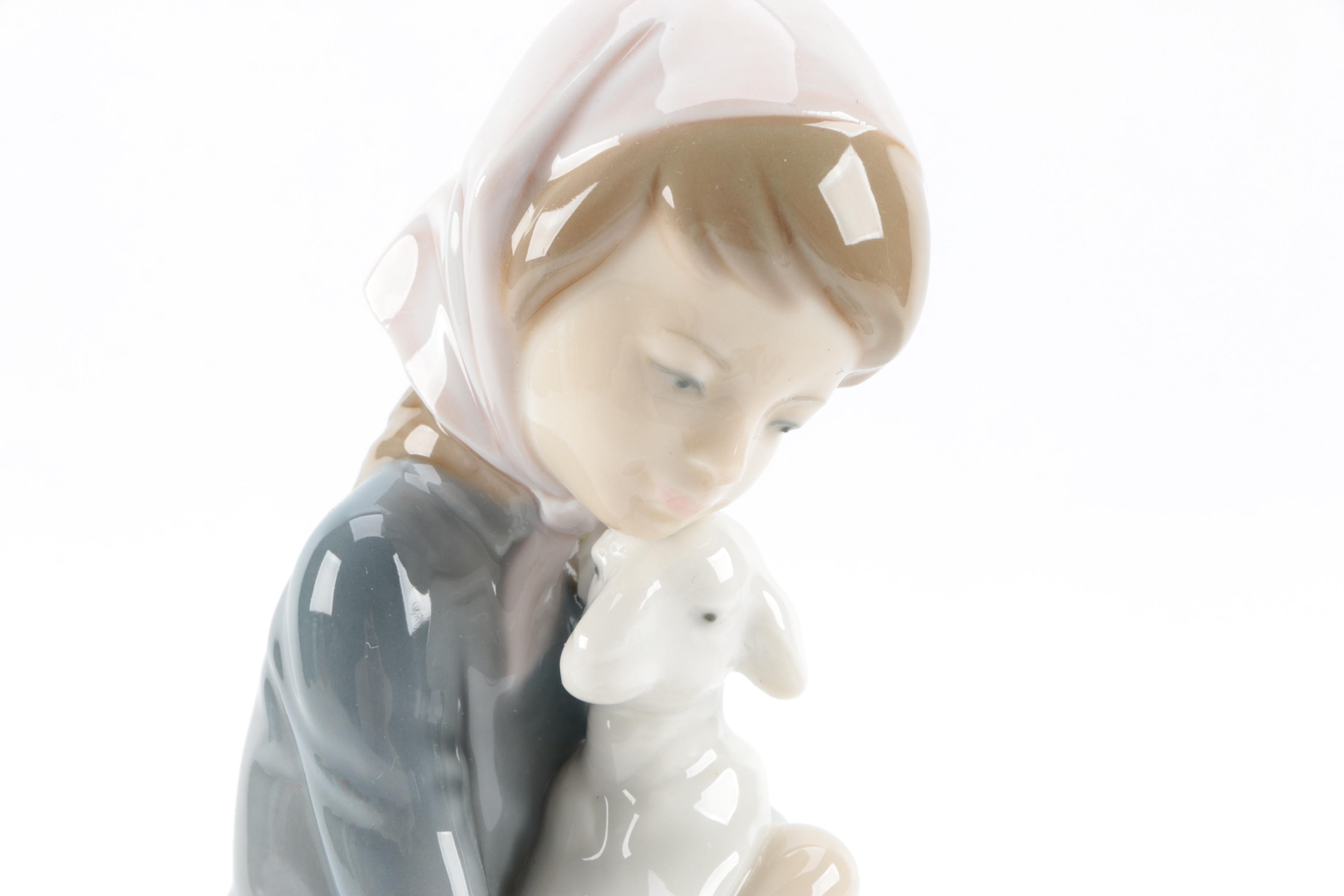 Lladró "Celos" Porcelain Figurine of a Girl