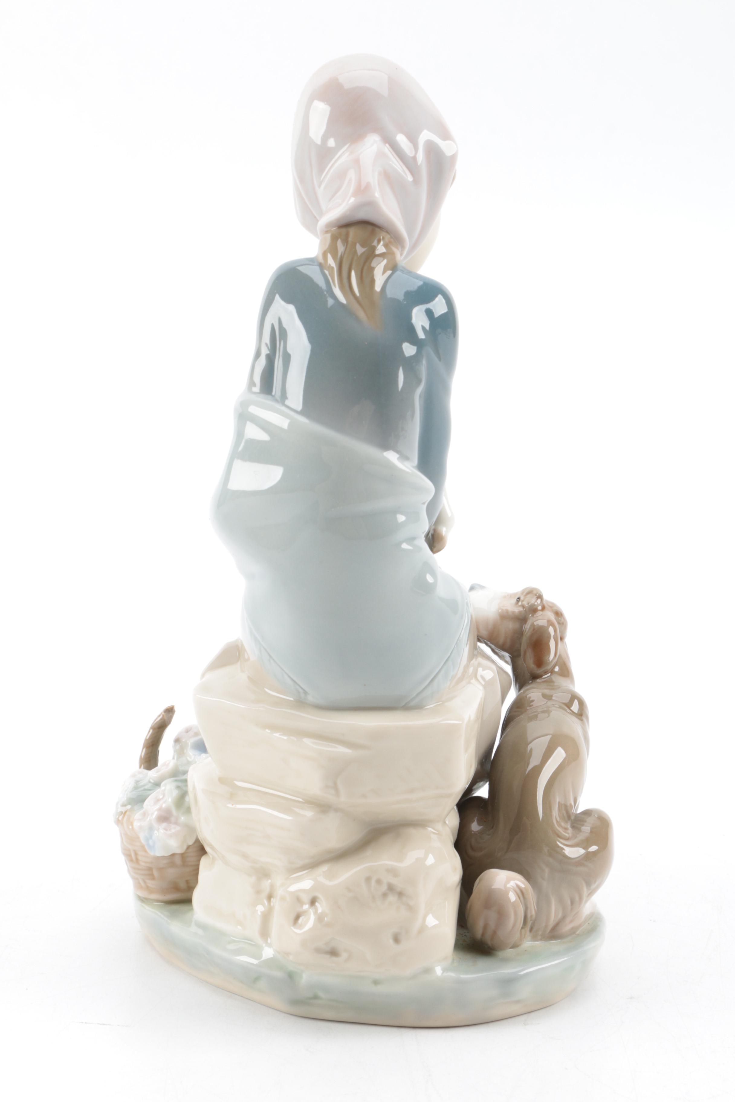 Lladró "Celos" Porcelain Figurine of a Girl