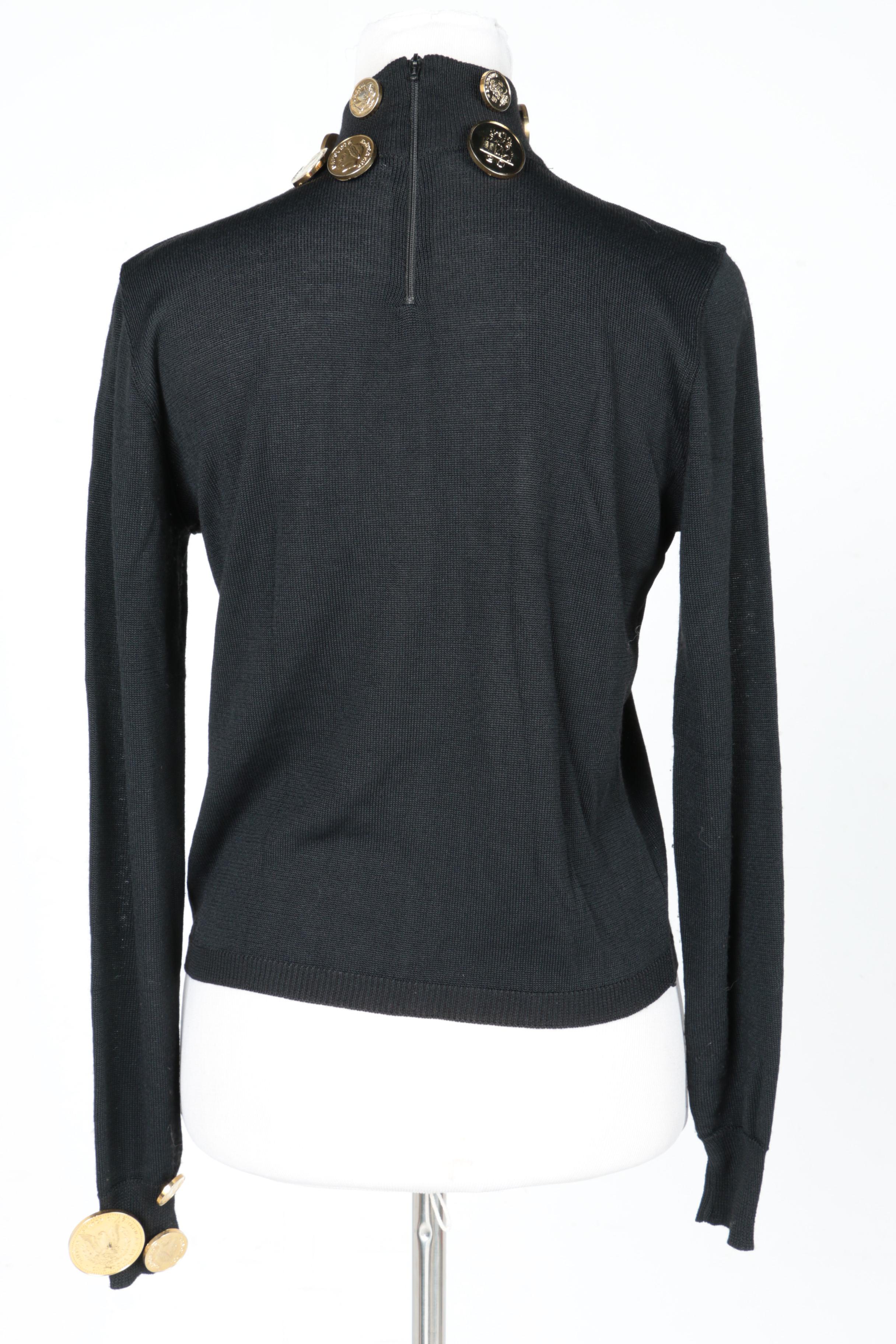 Pas Pour Toi Sweaters and Scarf with Matching Gloves