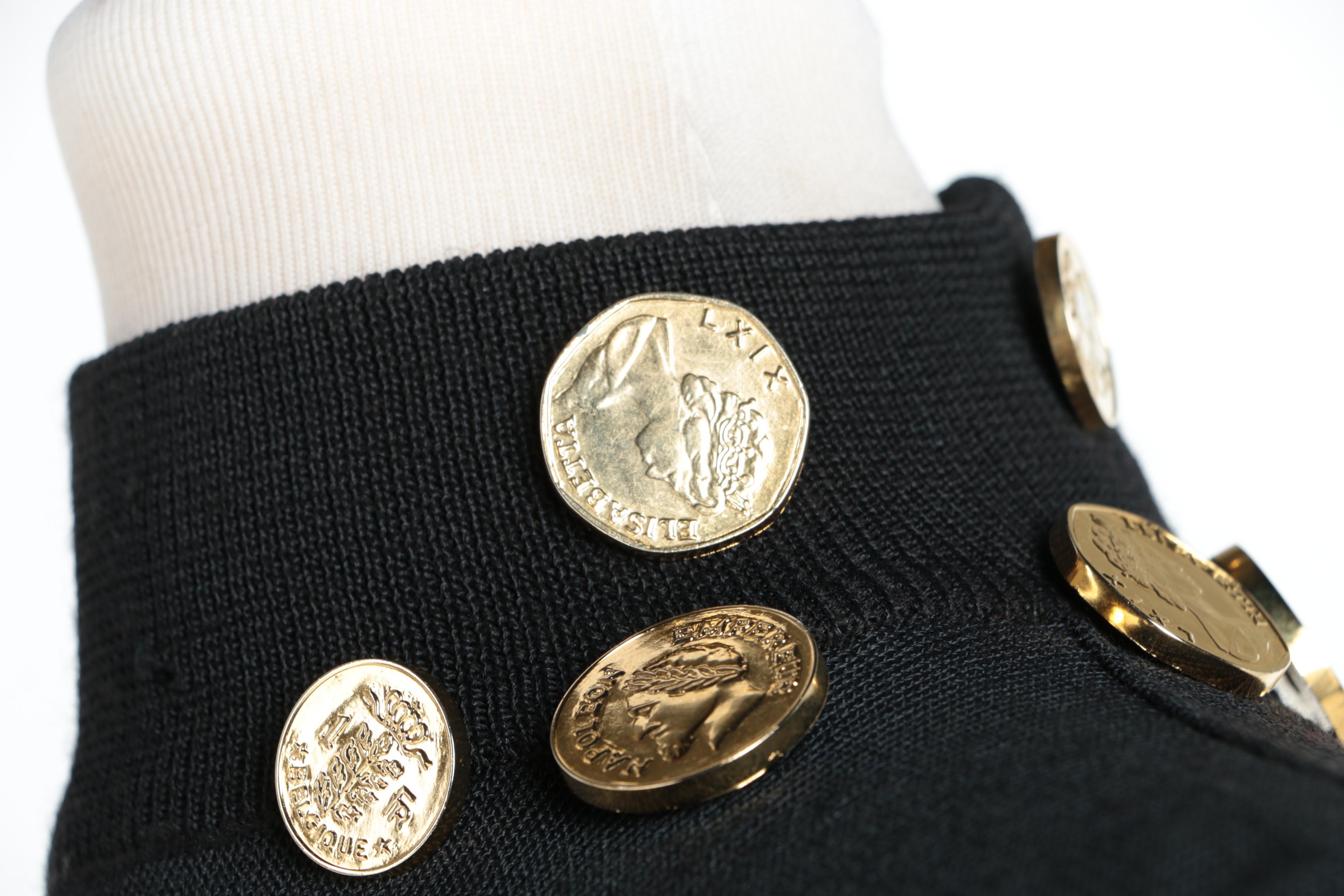 Pas Pour Toi Sweaters and Scarf with Matching Gloves