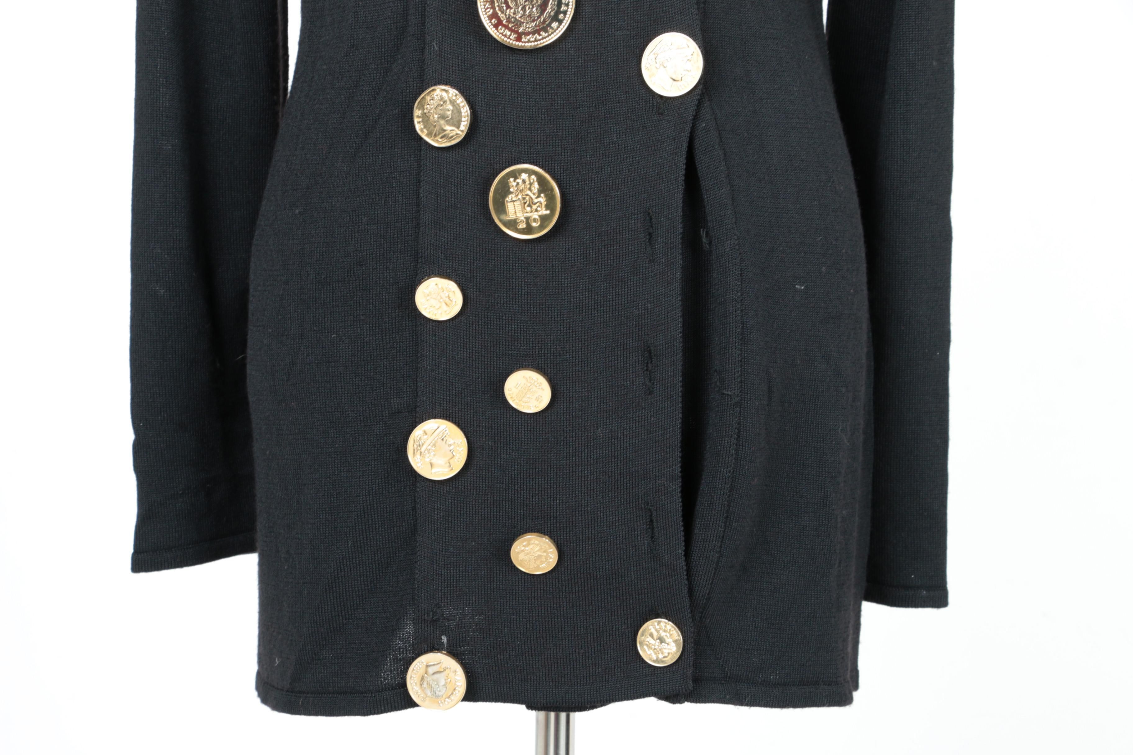 Pas Pour Toi Sweaters and Scarf with Matching Gloves