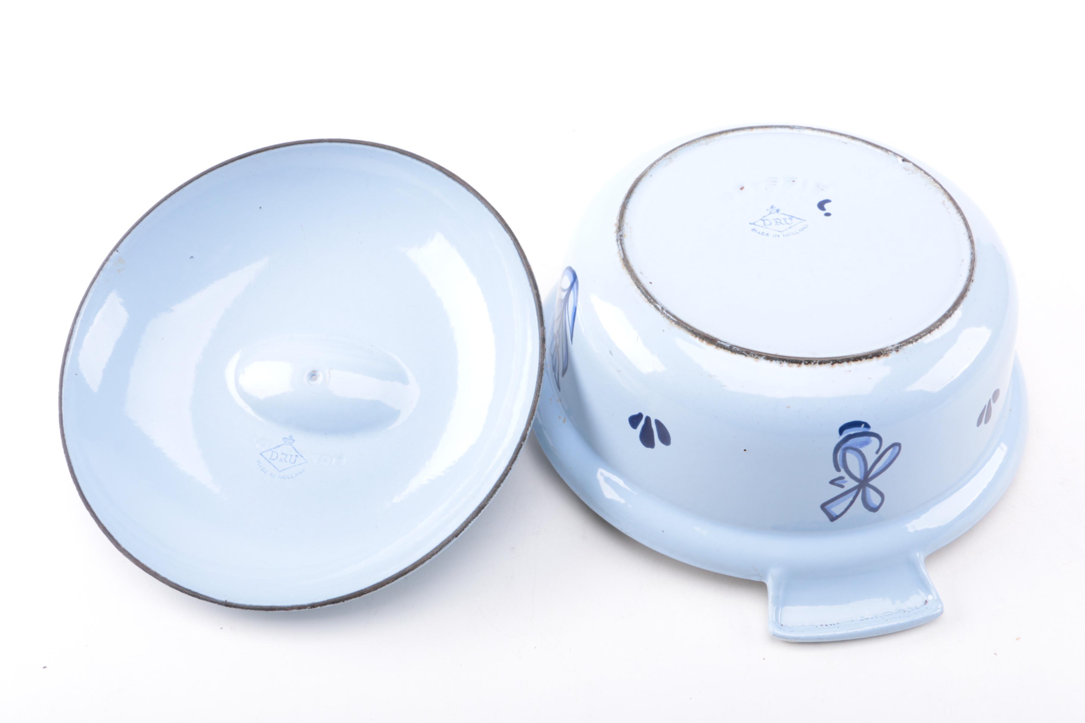 DRU Holland Blue Tulip Cast Enamel Dutch Oven