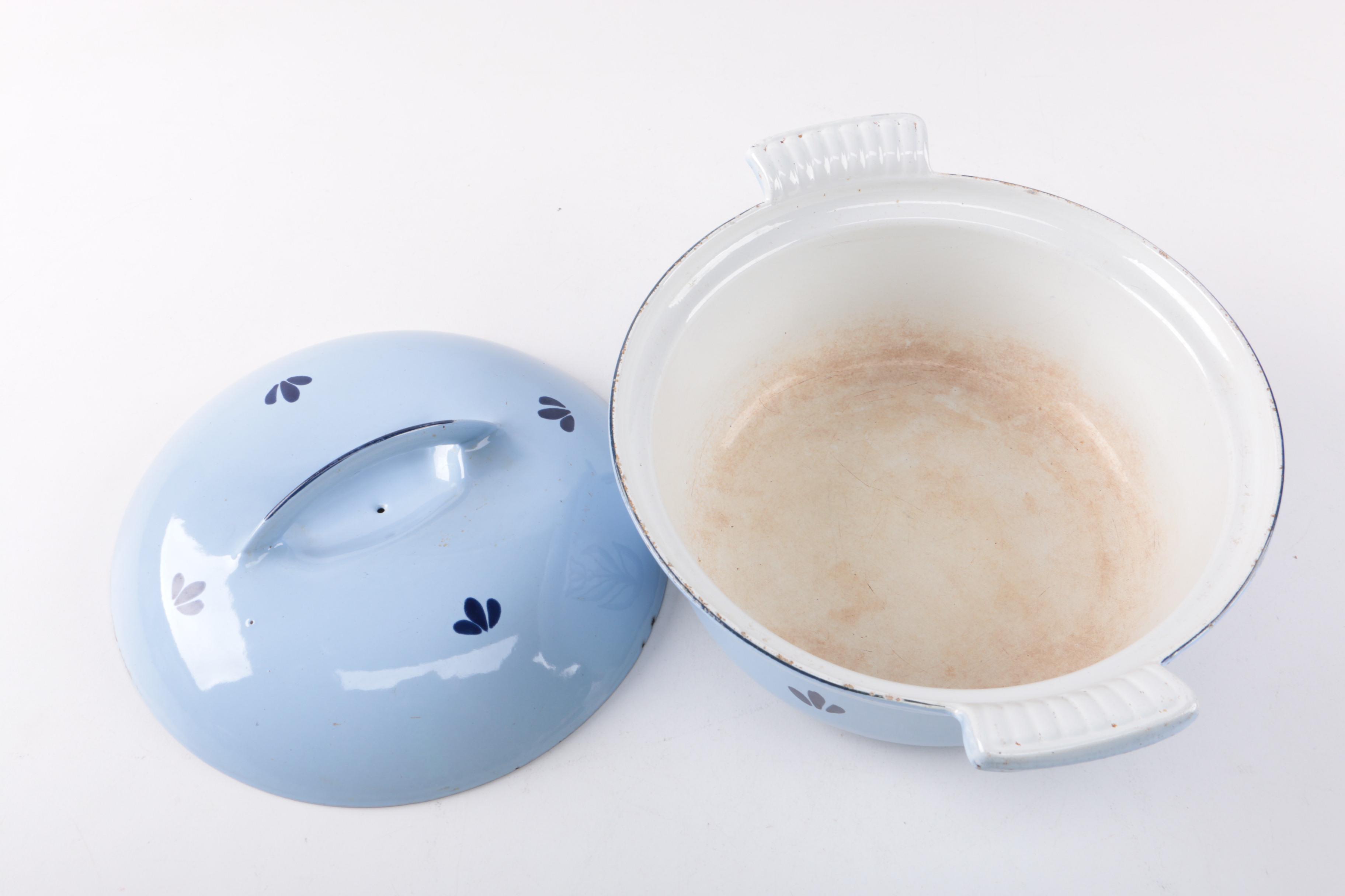 DRU Holland Blue Tulip Cast Enamel Dutch Oven