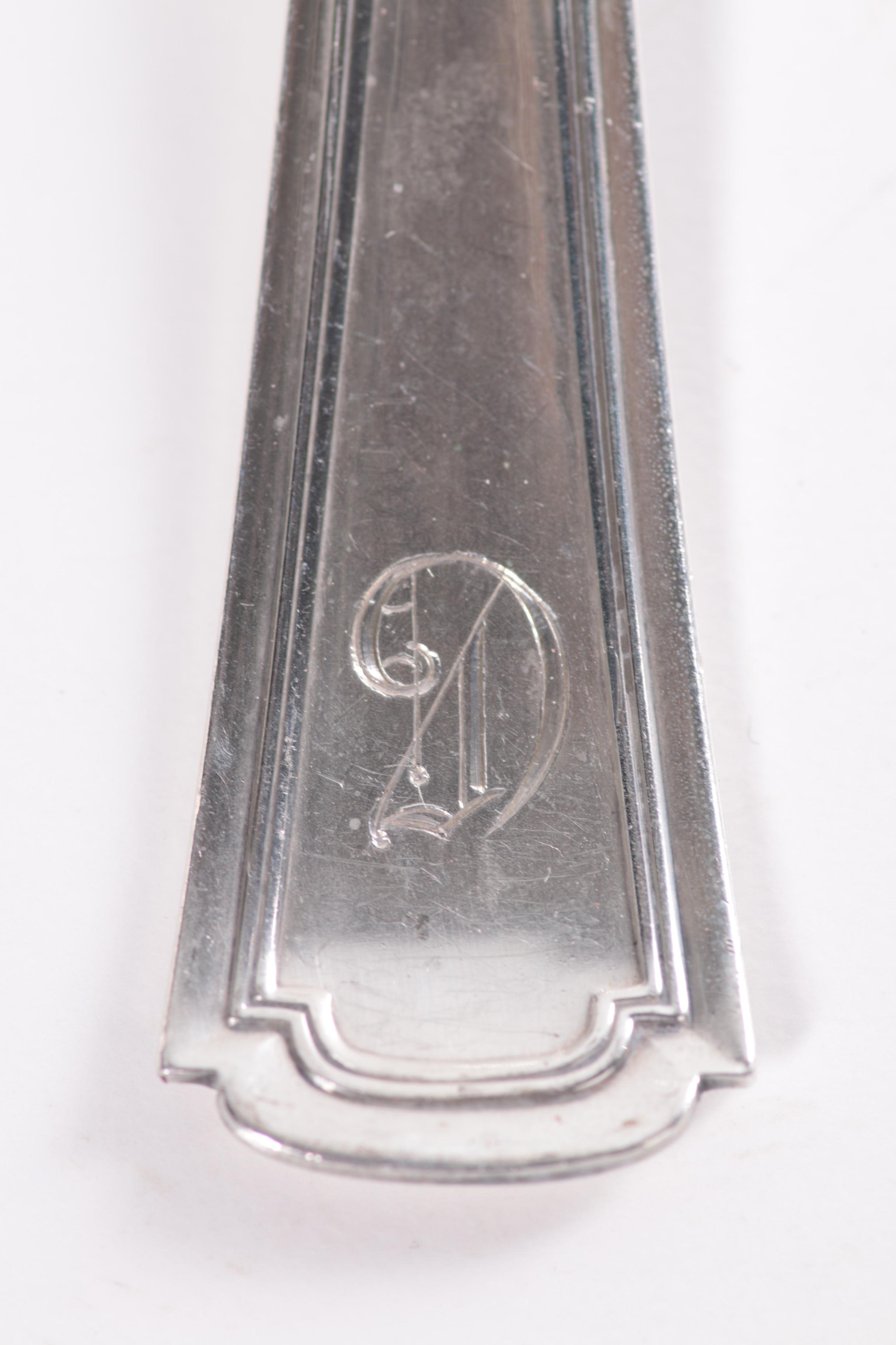 Lunt "Cortland" Sterling Silver Flatware Set