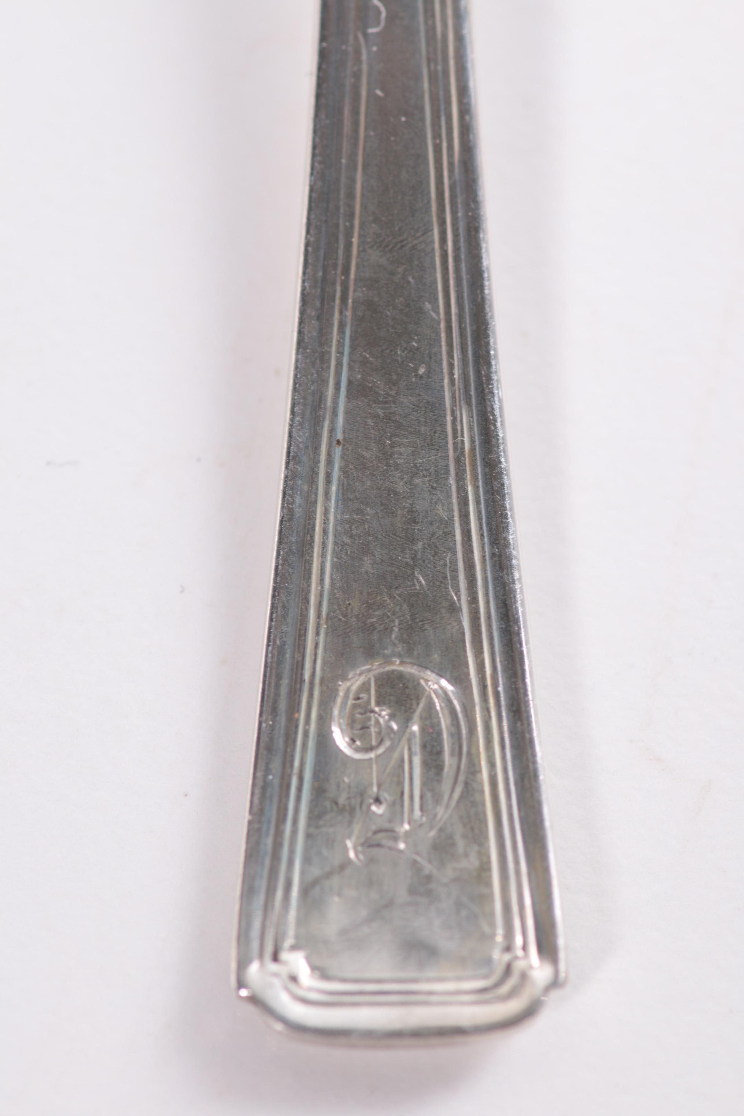 Lunt "Cortland" Sterling Silver Flatware Set