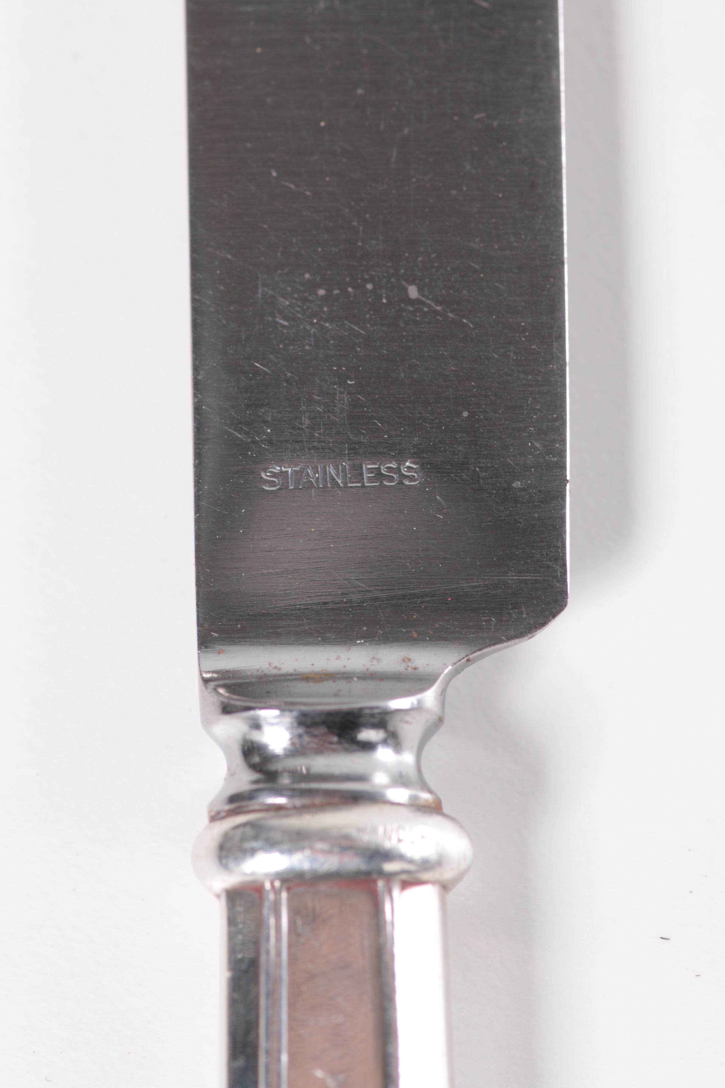 Lunt "Cortland" Sterling Silver Flatware Set