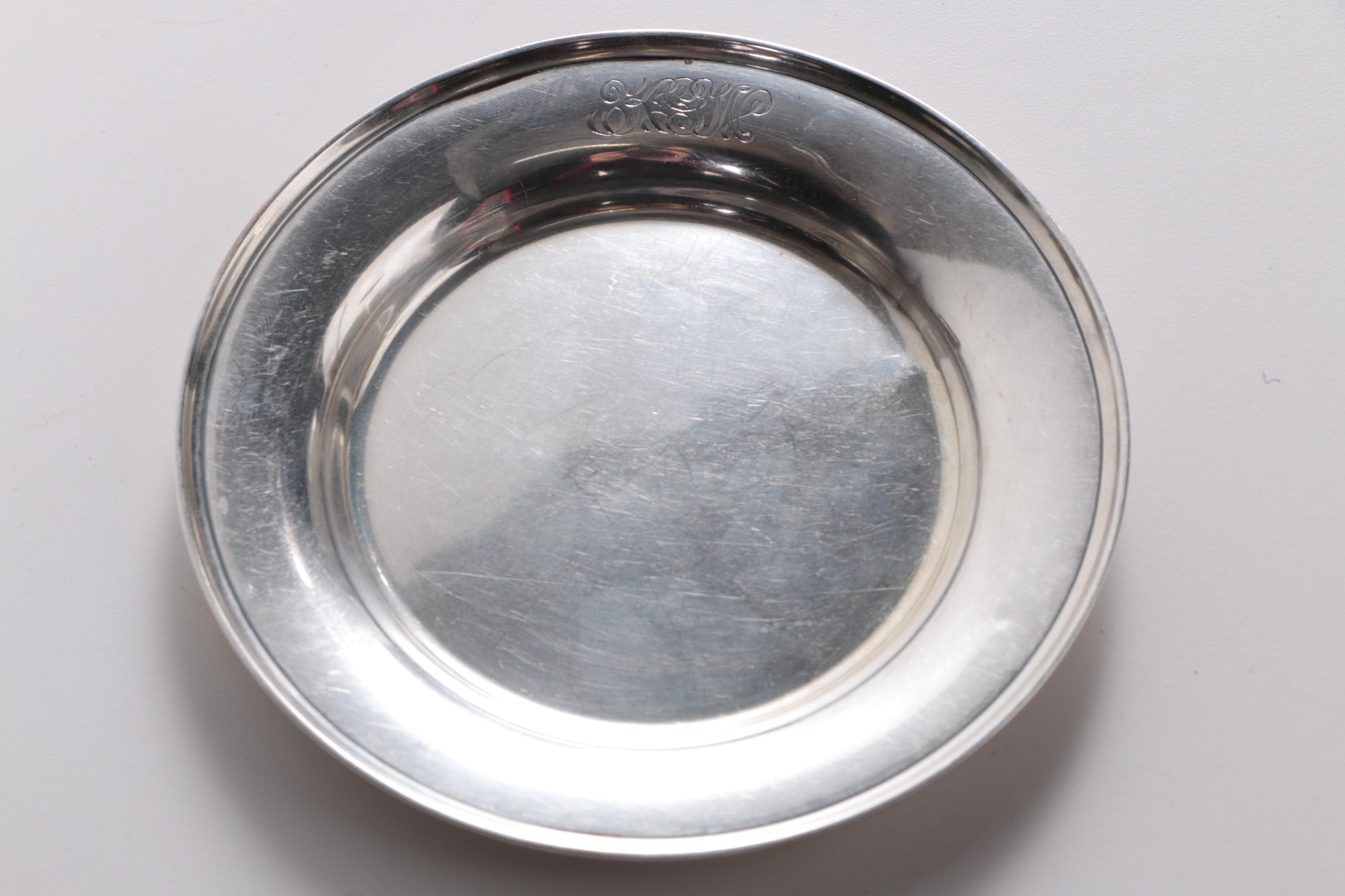 Lunt "Cortland" Sterling Silver Flatware Set