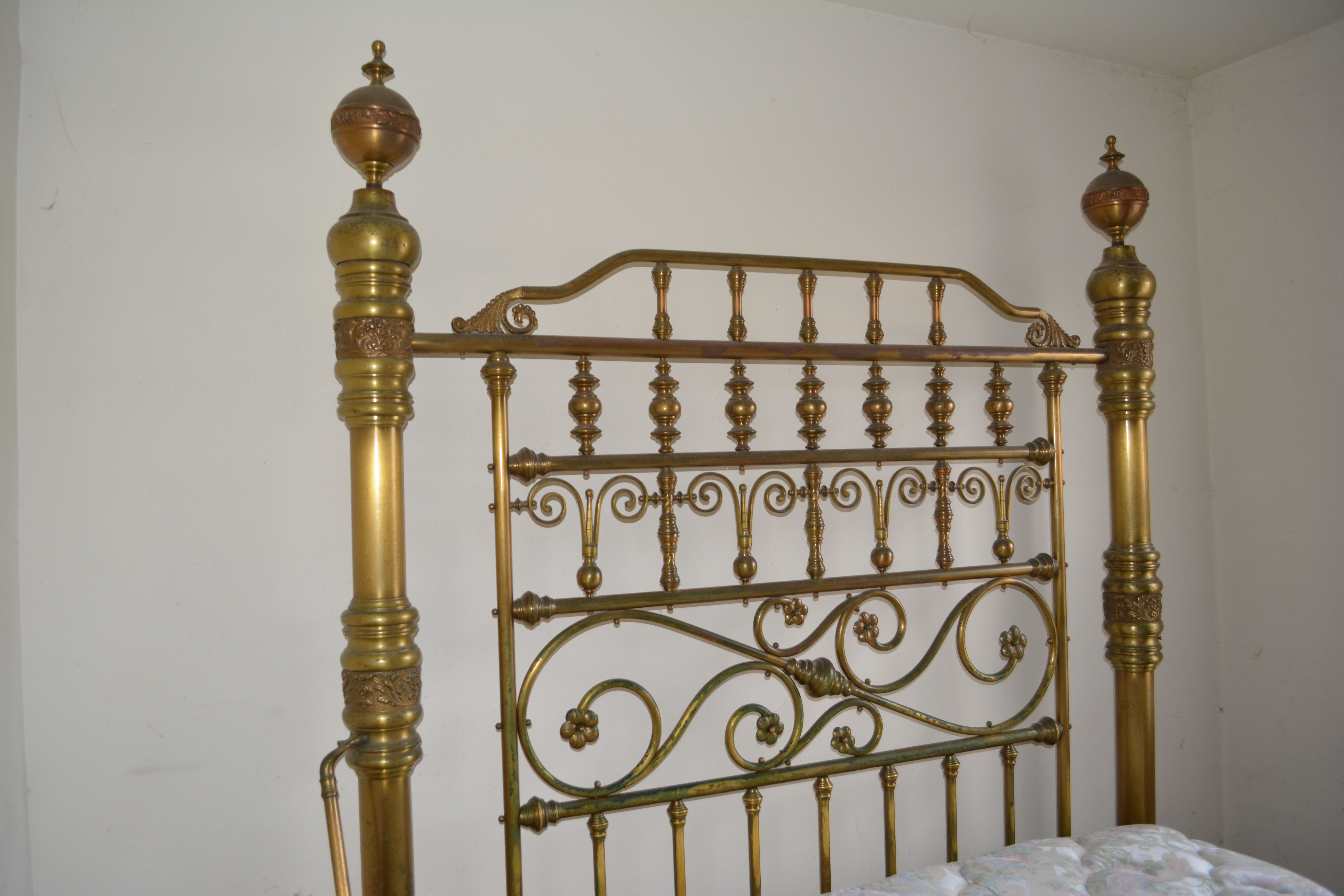Vintage Brass Queen Size Bed
