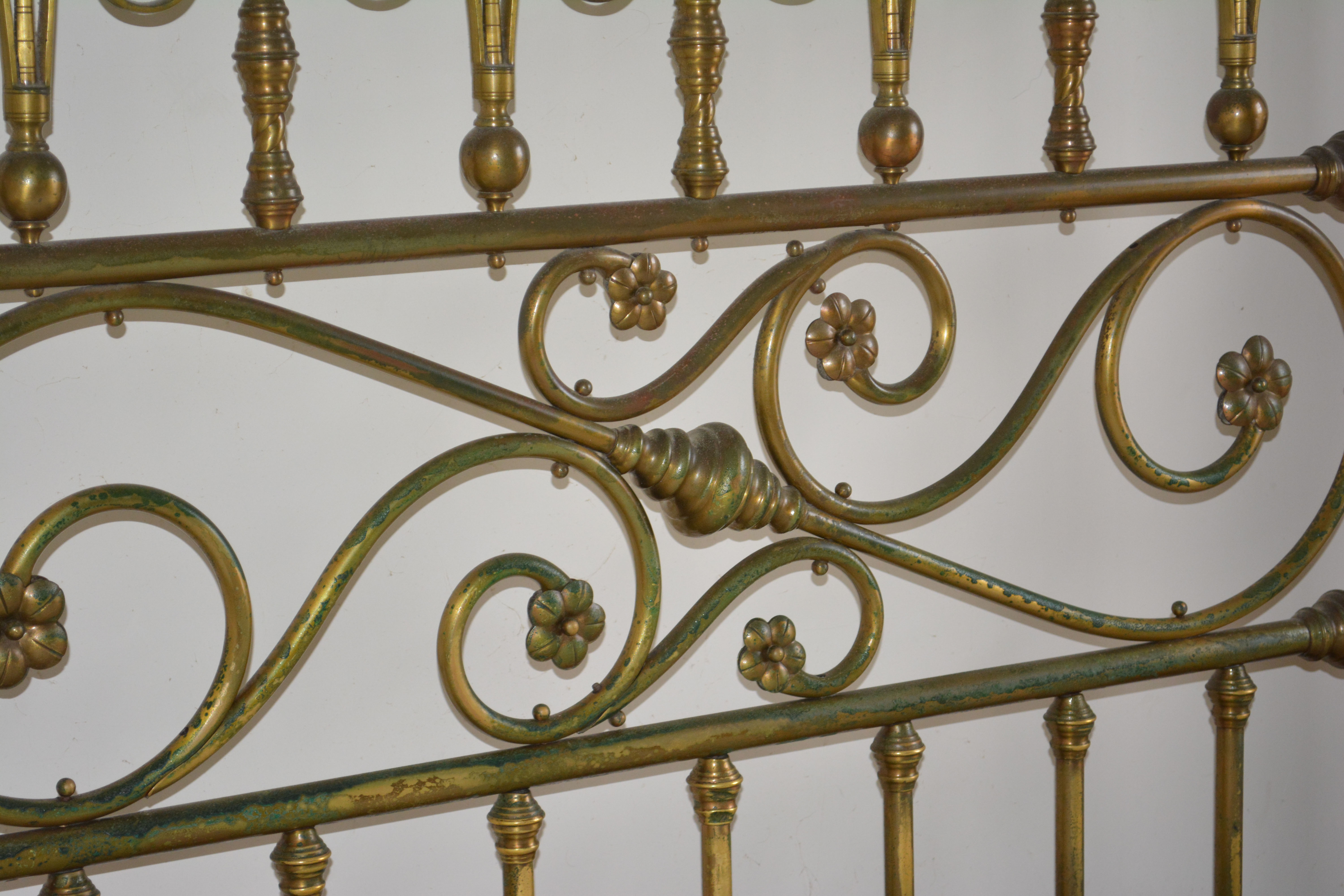 Vintage Brass Queen Size Bed