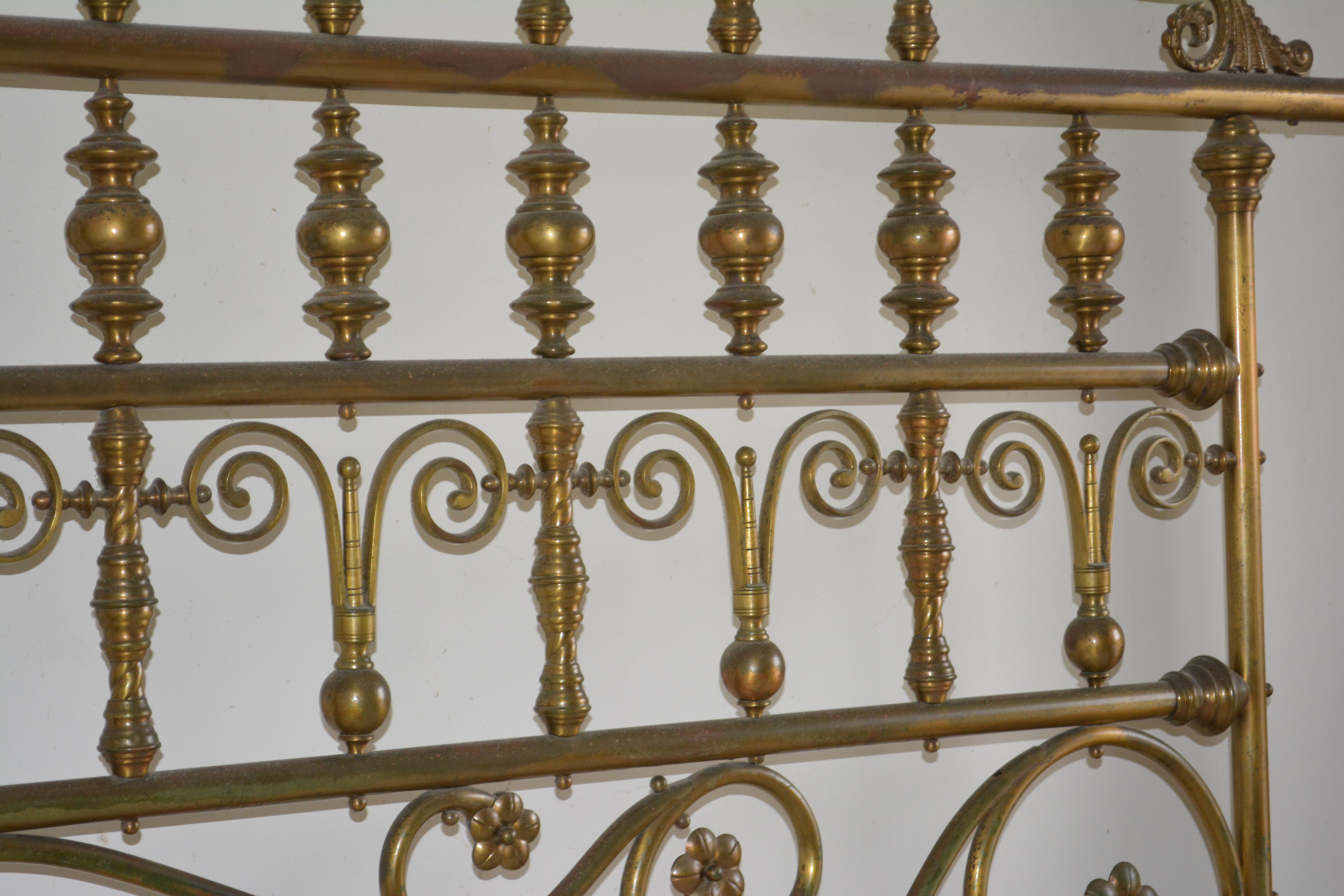 Vintage Brass Queen Size Bed