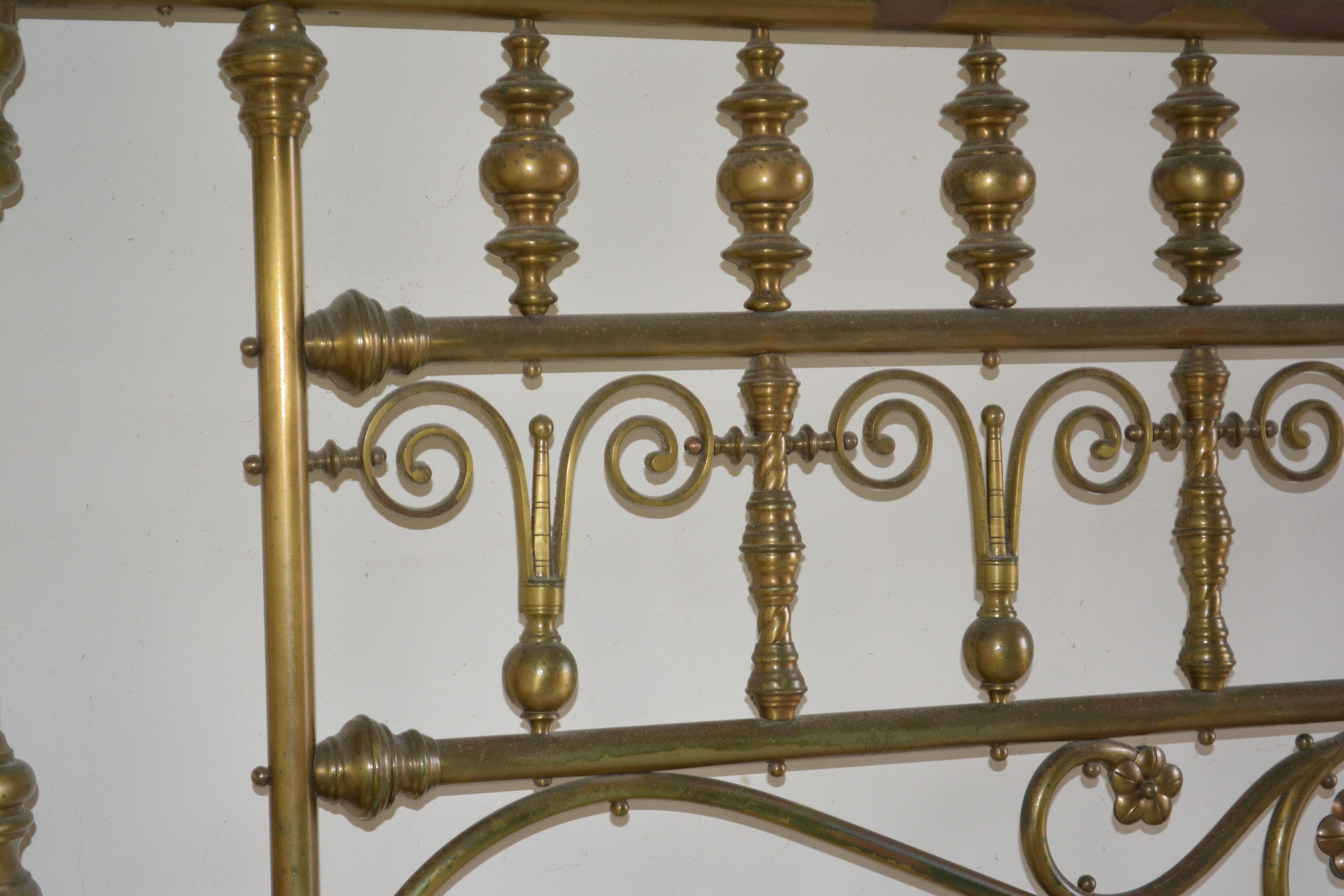 Vintage Brass Queen Size Bed