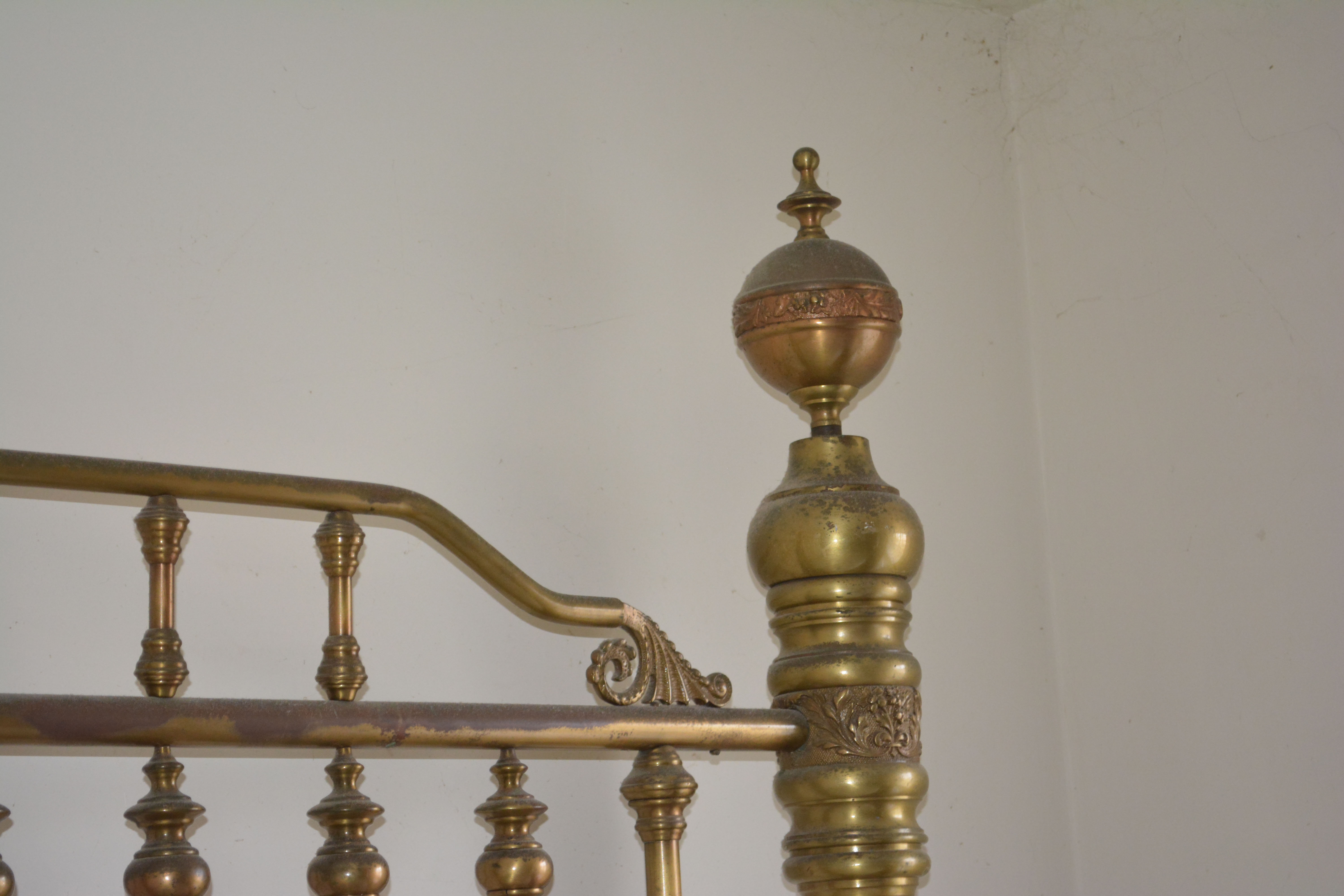 Vintage Brass Queen Size Bed