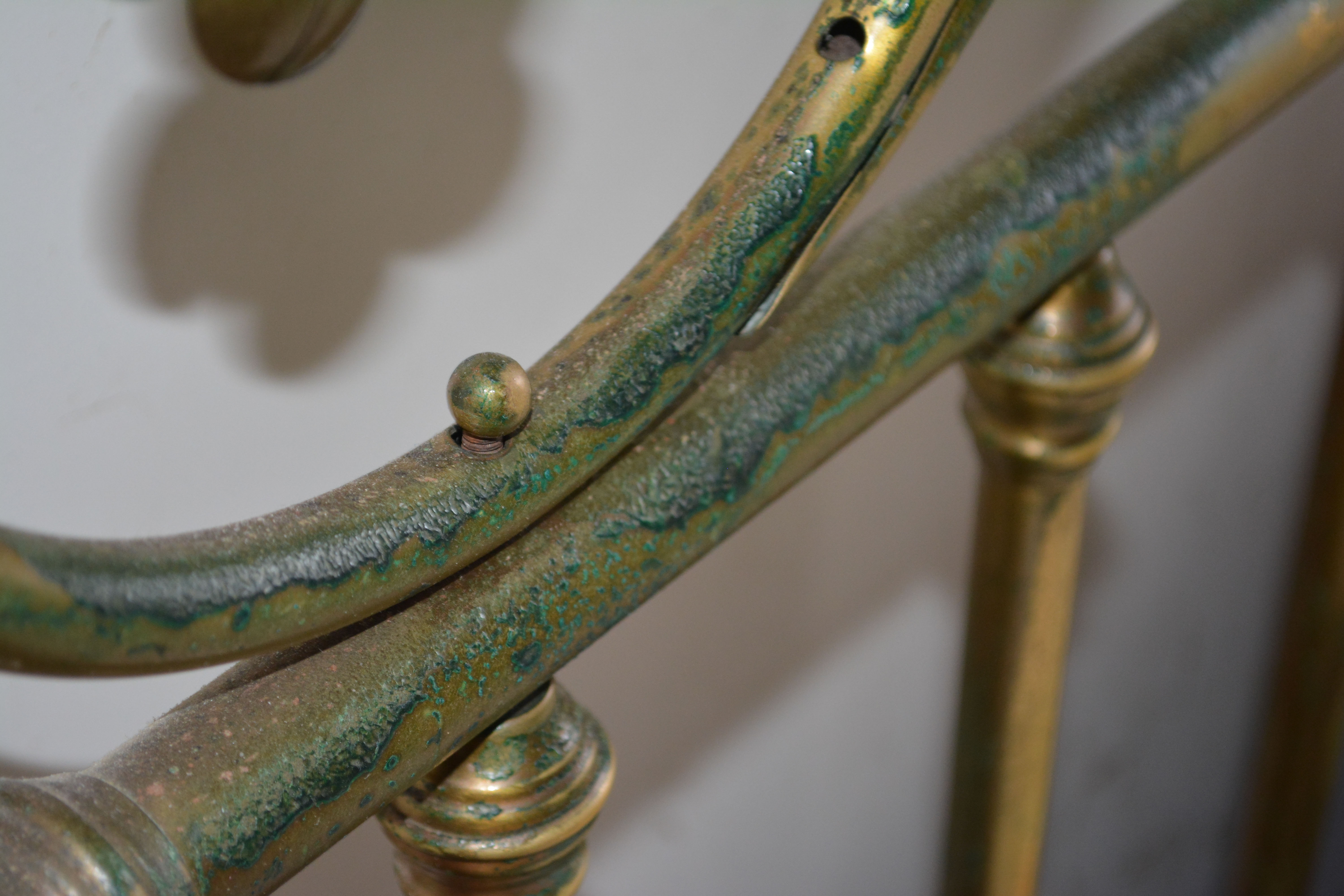 Vintage Brass Queen Size Bed