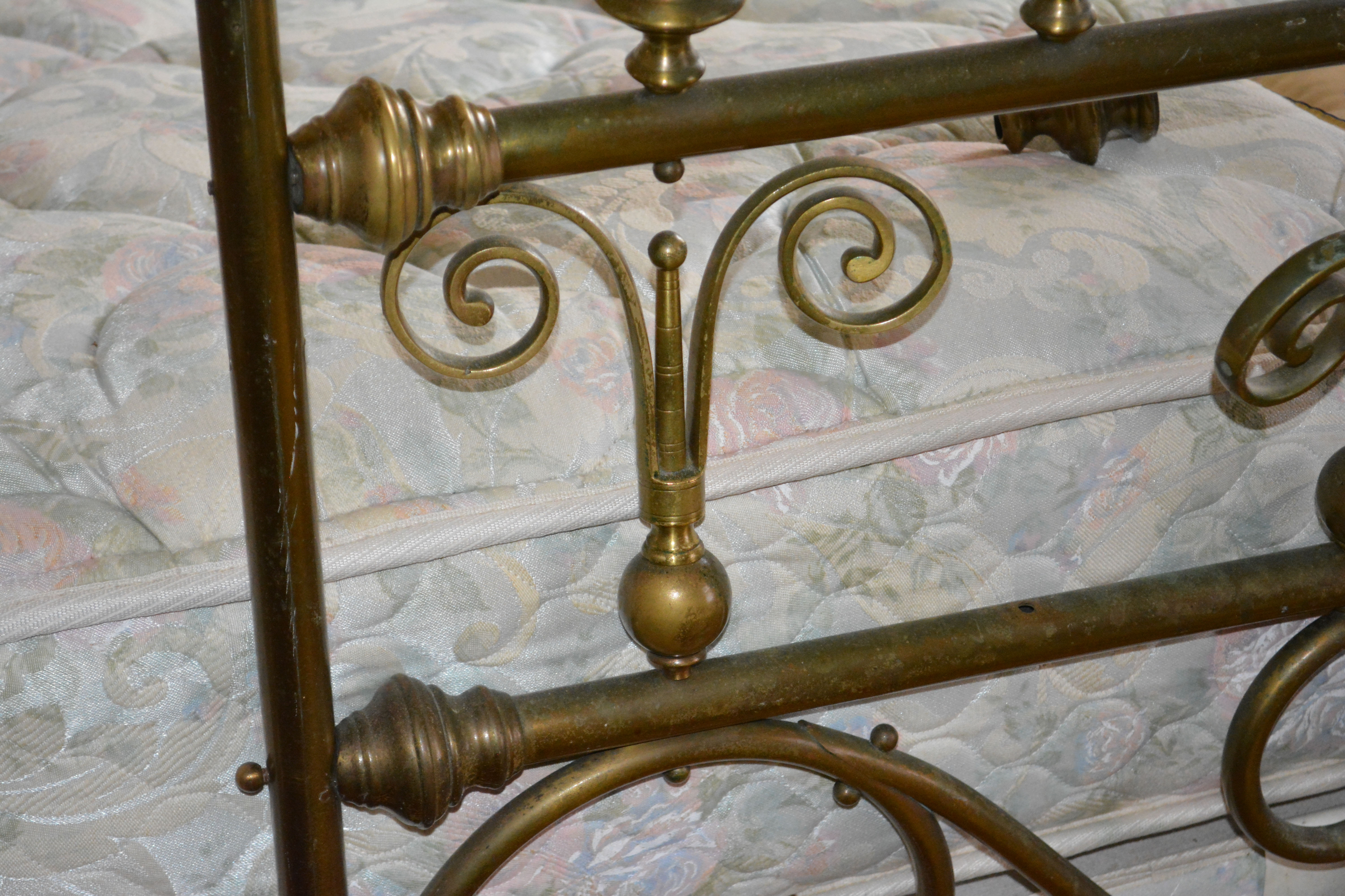 Vintage Brass Queen Size Bed