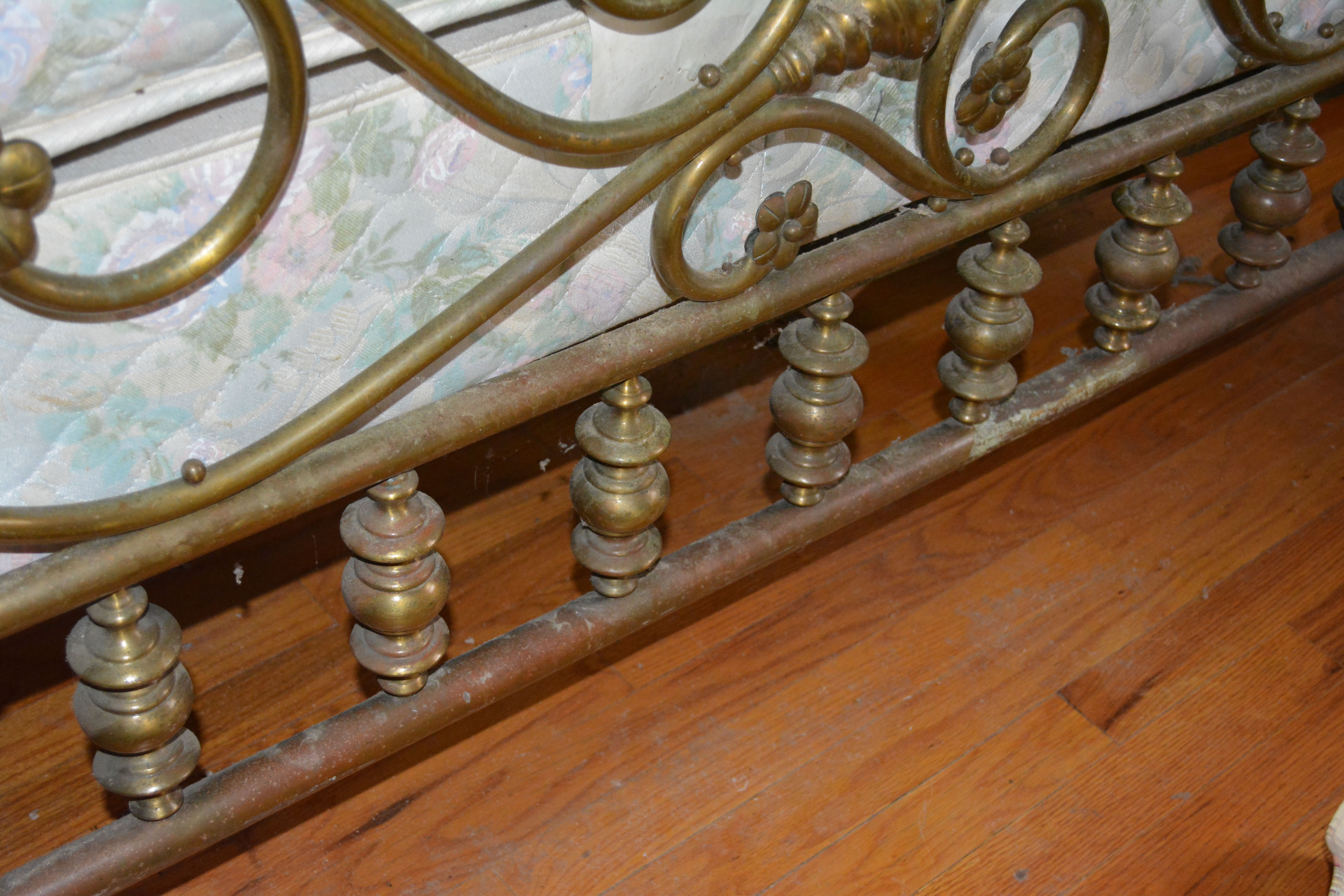 Vintage Brass Queen Size Bed