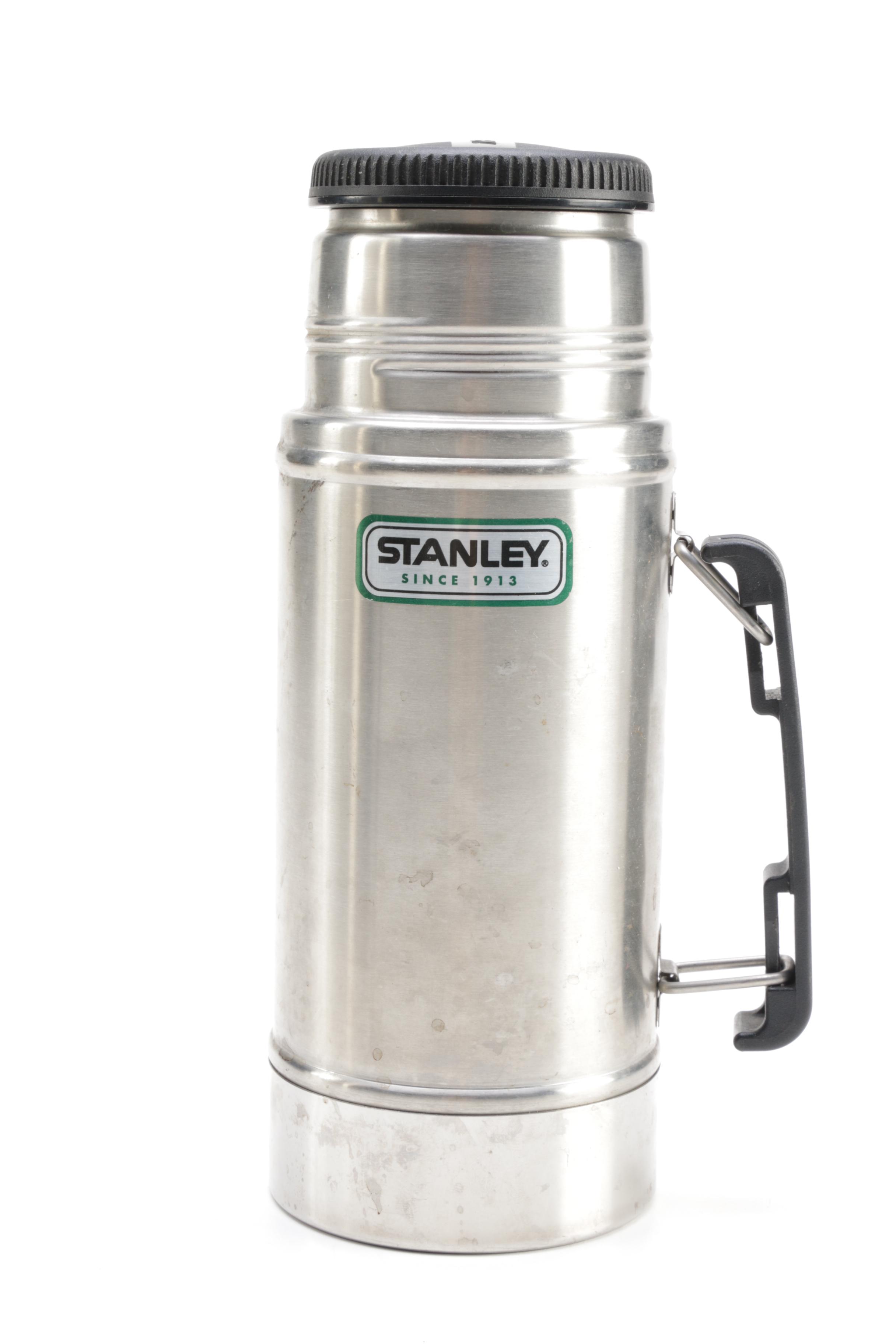 Warner Commercial Coffee Maker and Stanley Vacuum Bottle