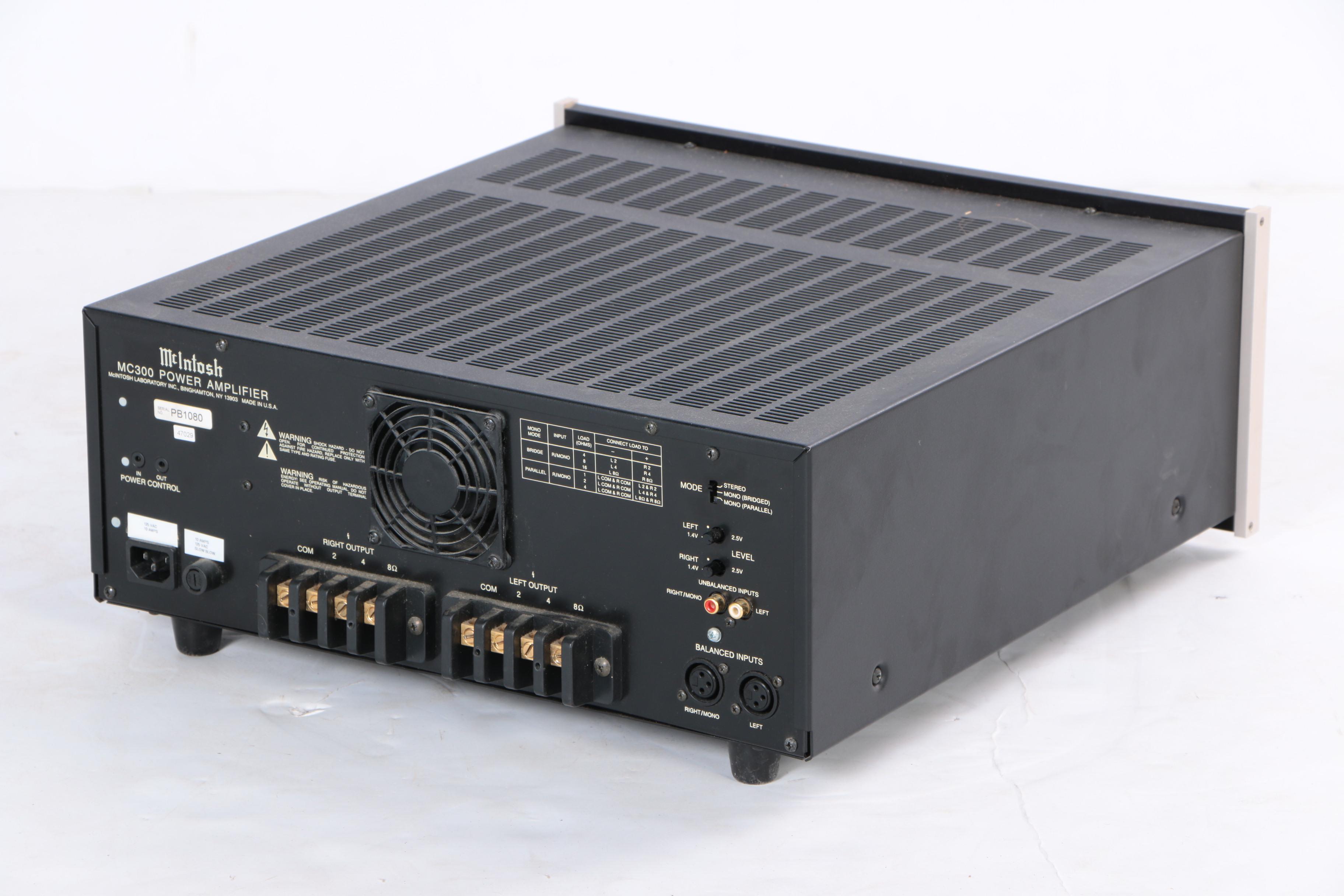McIntosh MC300 Power Amplifier