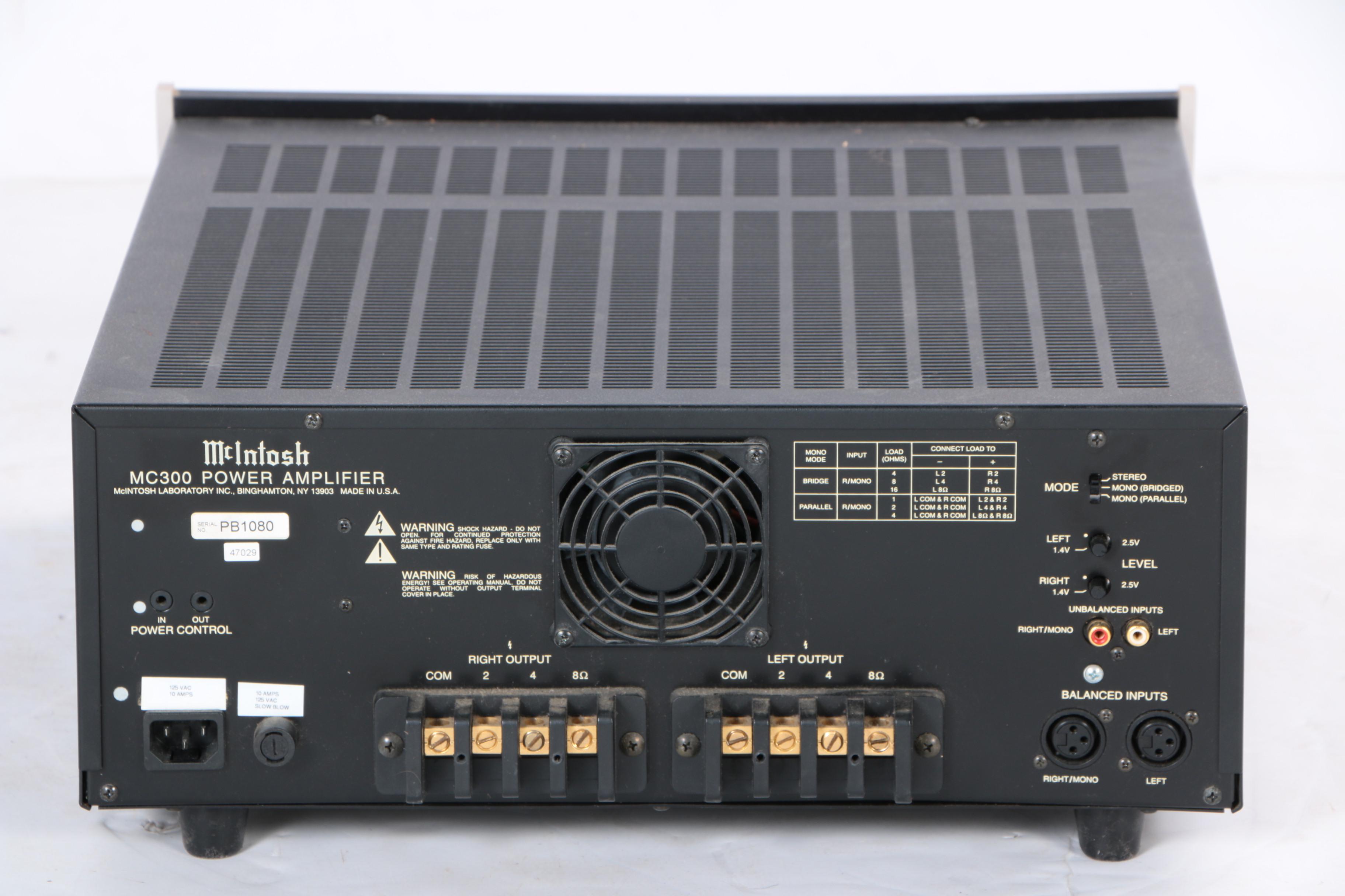 McIntosh MC300 Power Amplifier