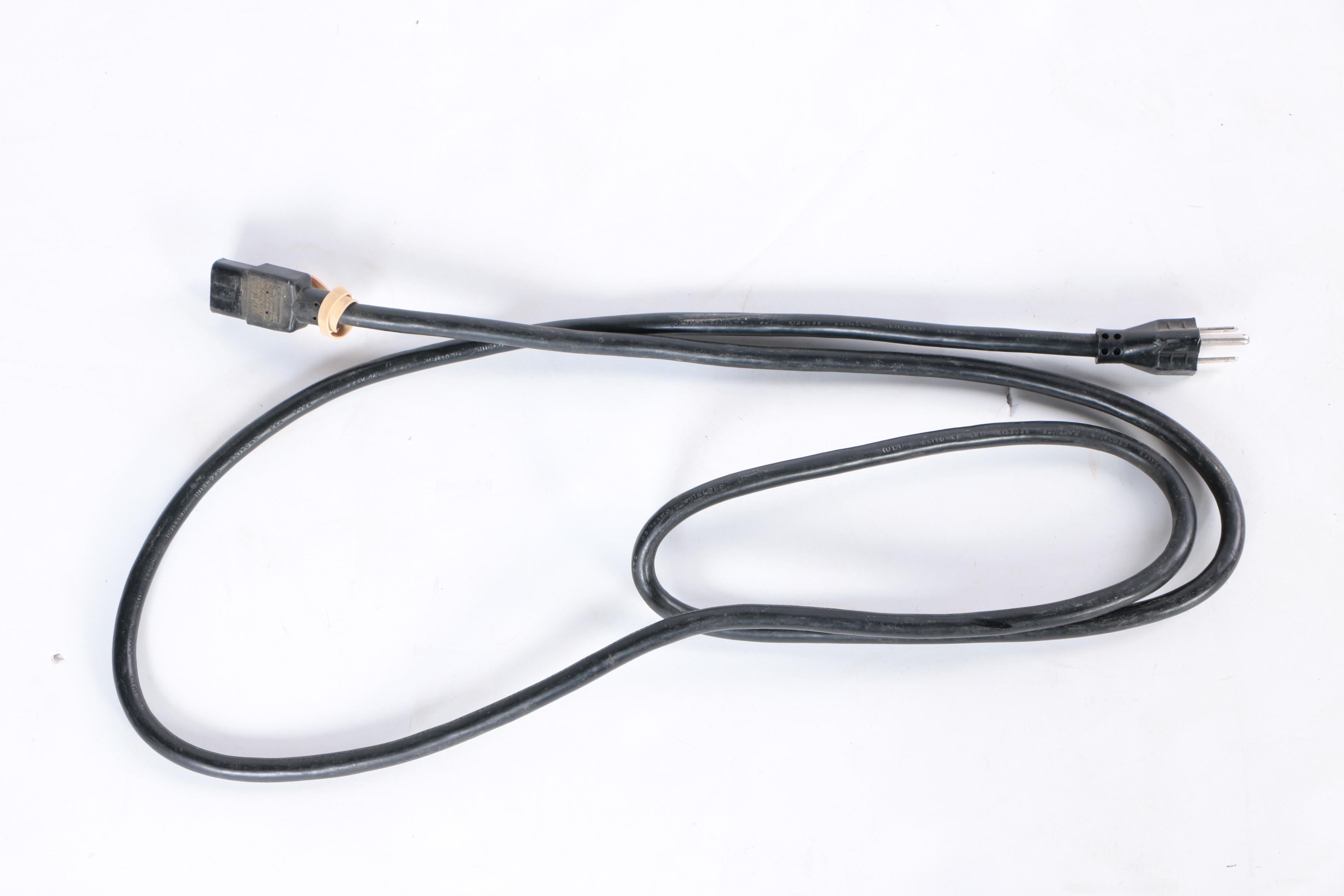 McIntosh MC300 Power Amplifier