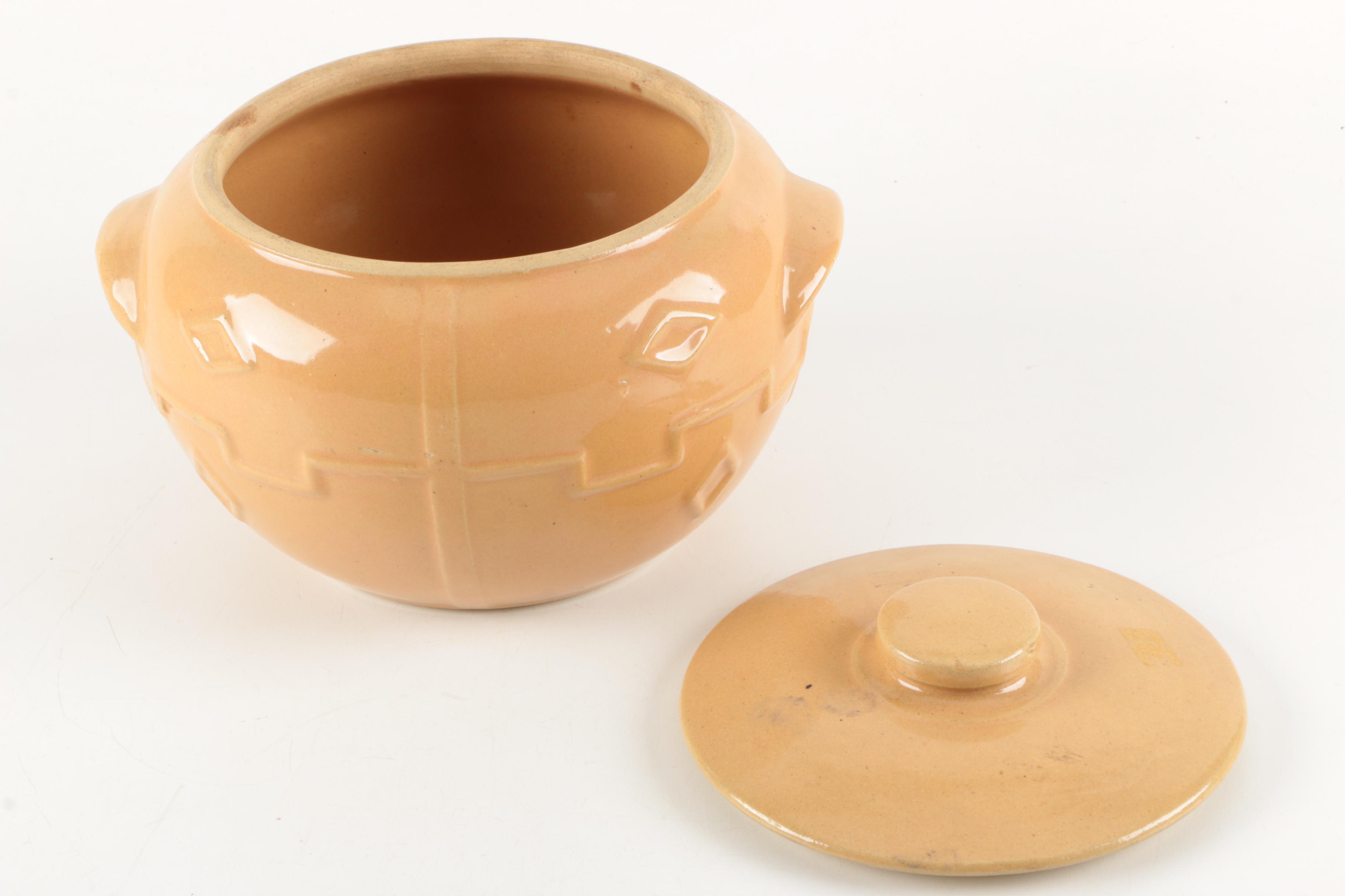 Ceramic Pot with Cover