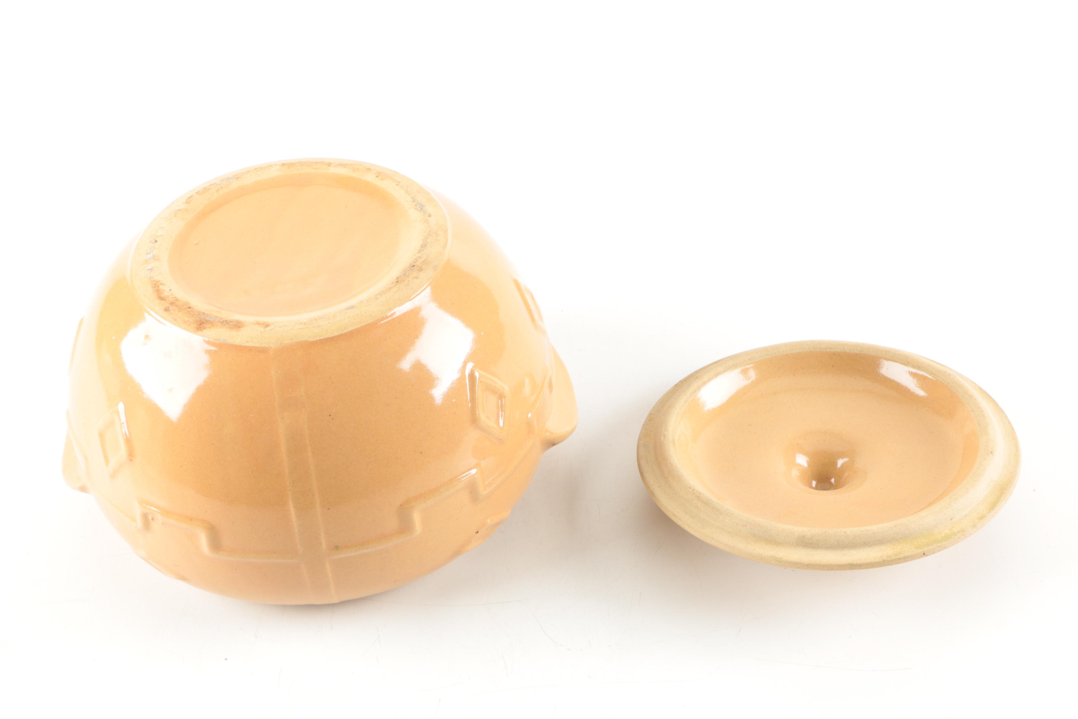 Ceramic Pot with Cover