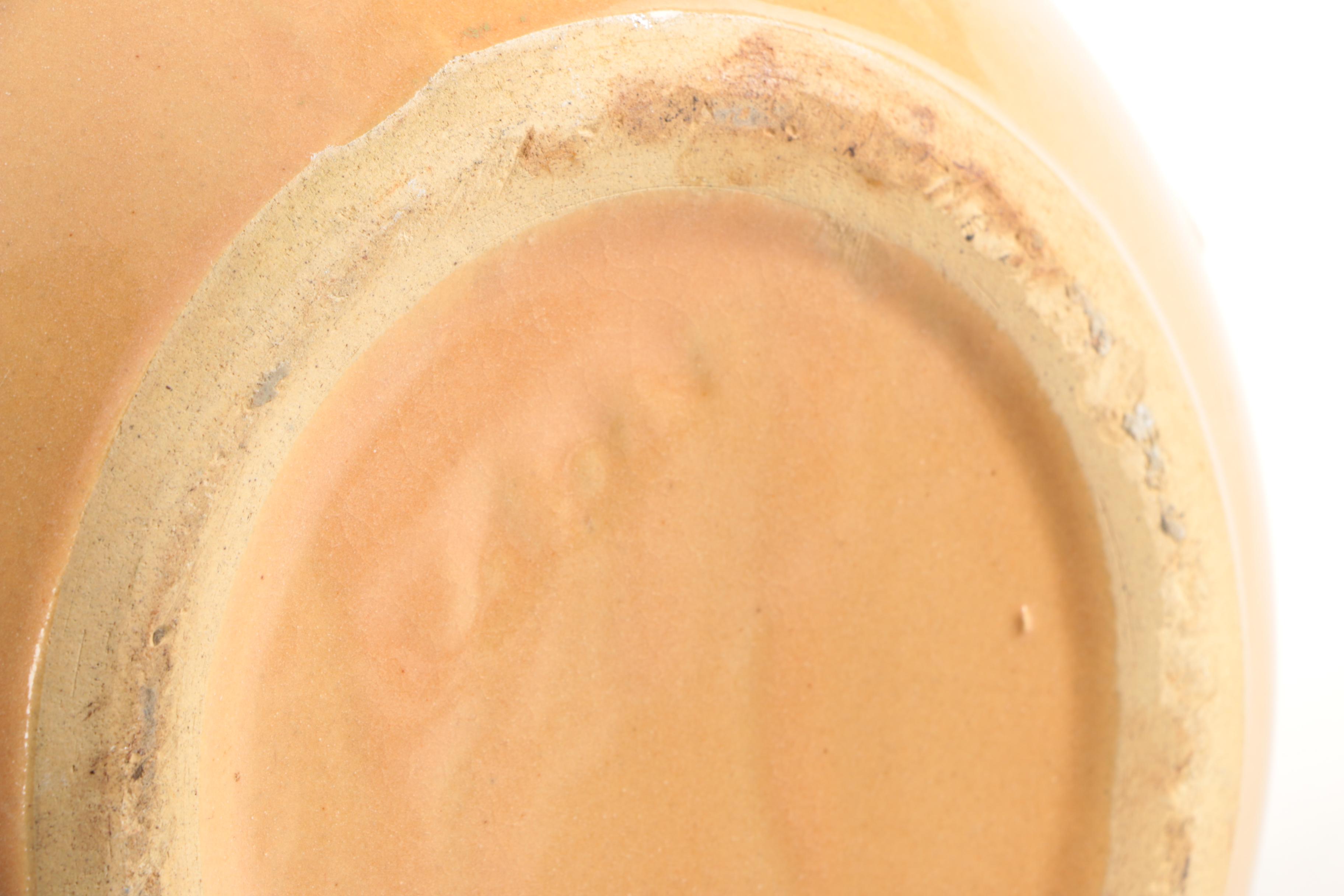 Ceramic Pot with Cover