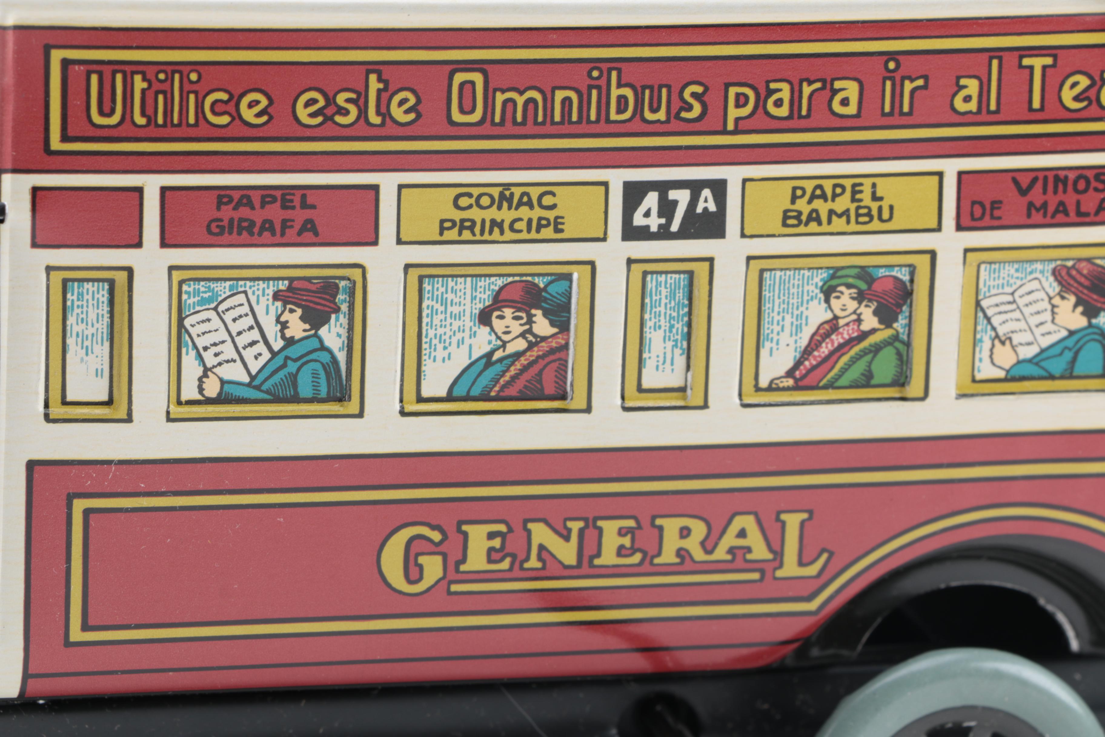 Reproduction 1936 Autobus La General by Paya