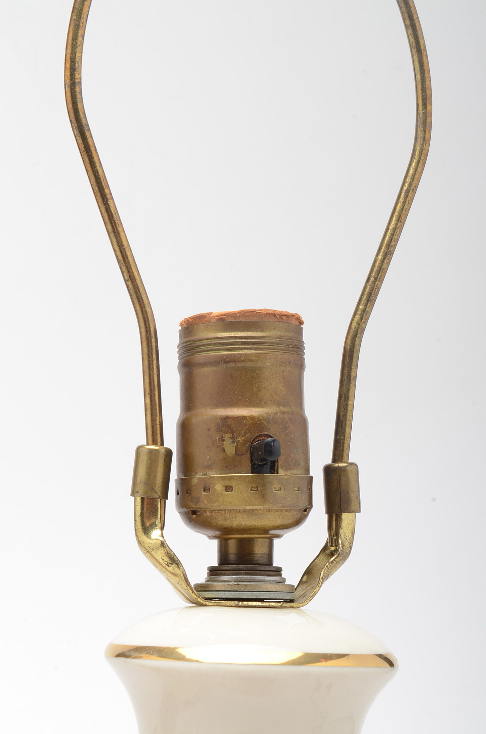 Pair of Vintage Lampcrafts American China Poinsettia Lamps