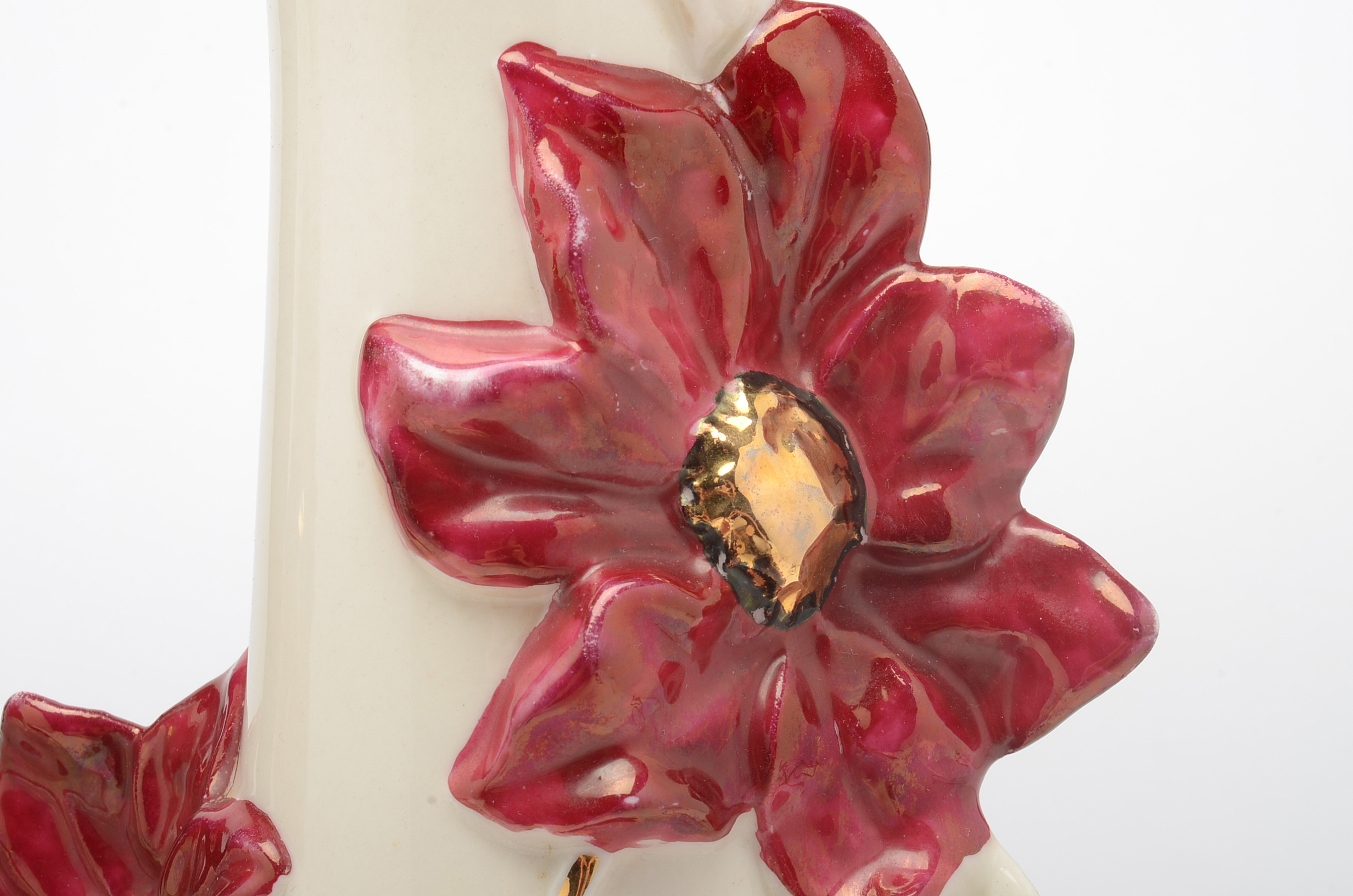 Pair of Vintage Lampcrafts American China Poinsettia Lamps