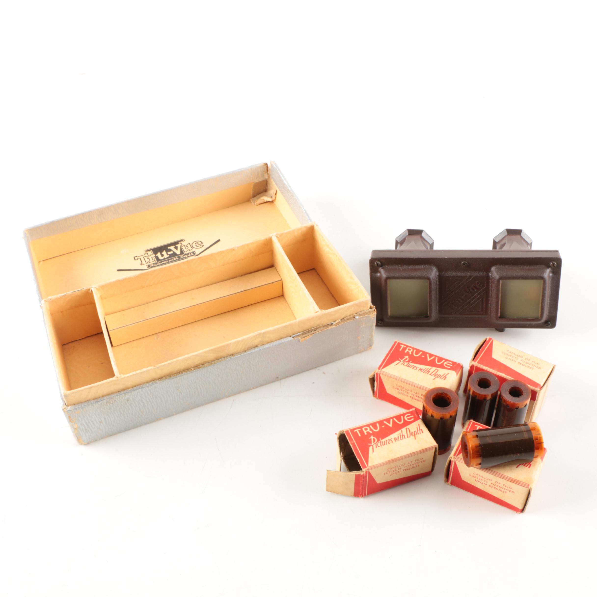 Vintage 1930's Art Deco Style Tru-Vue Three Dimensional Film Viewer And Film