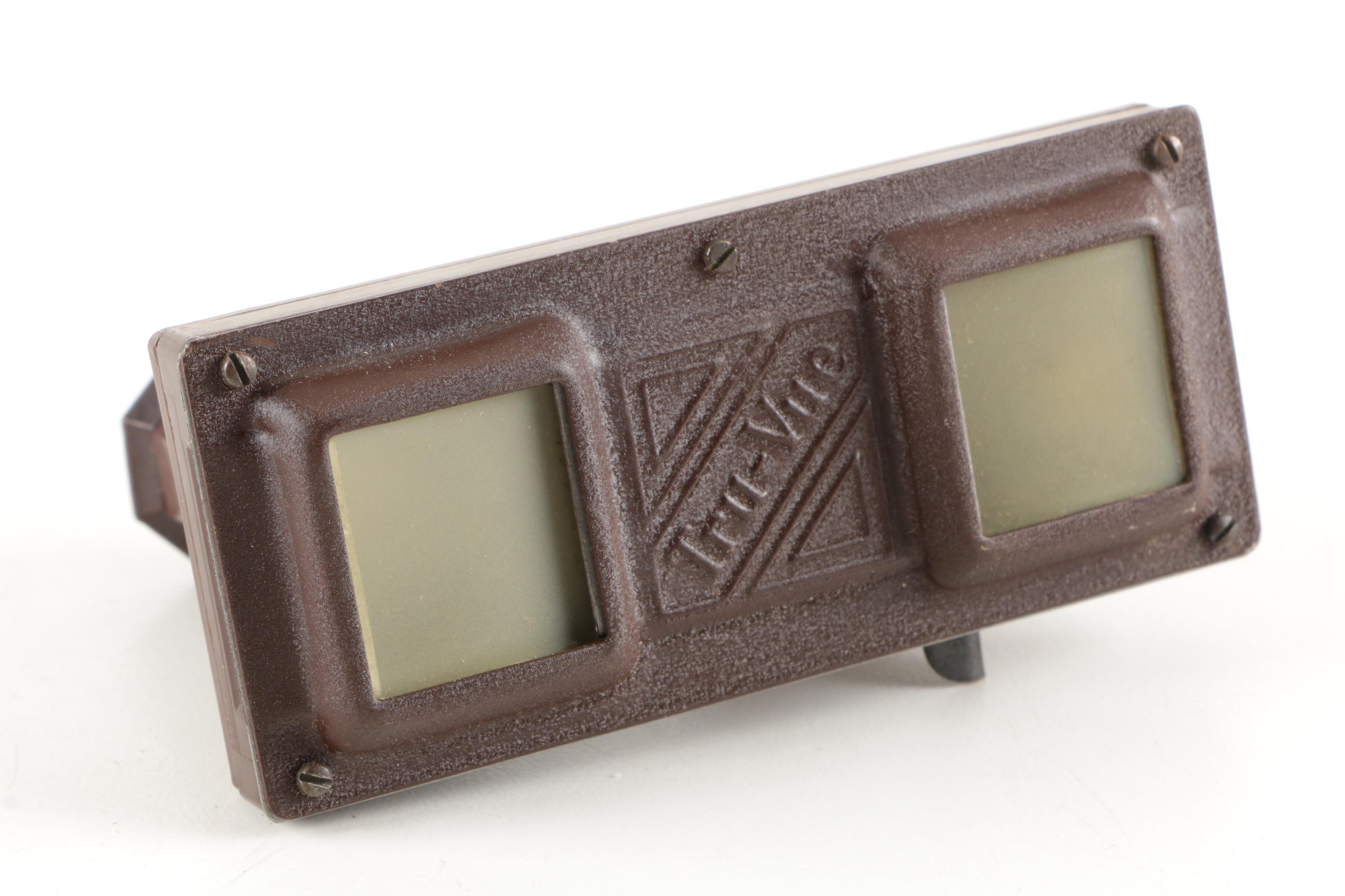 Vintage 1930's Art Deco Style Tru-Vue Three Dimensional Film Viewer And Film