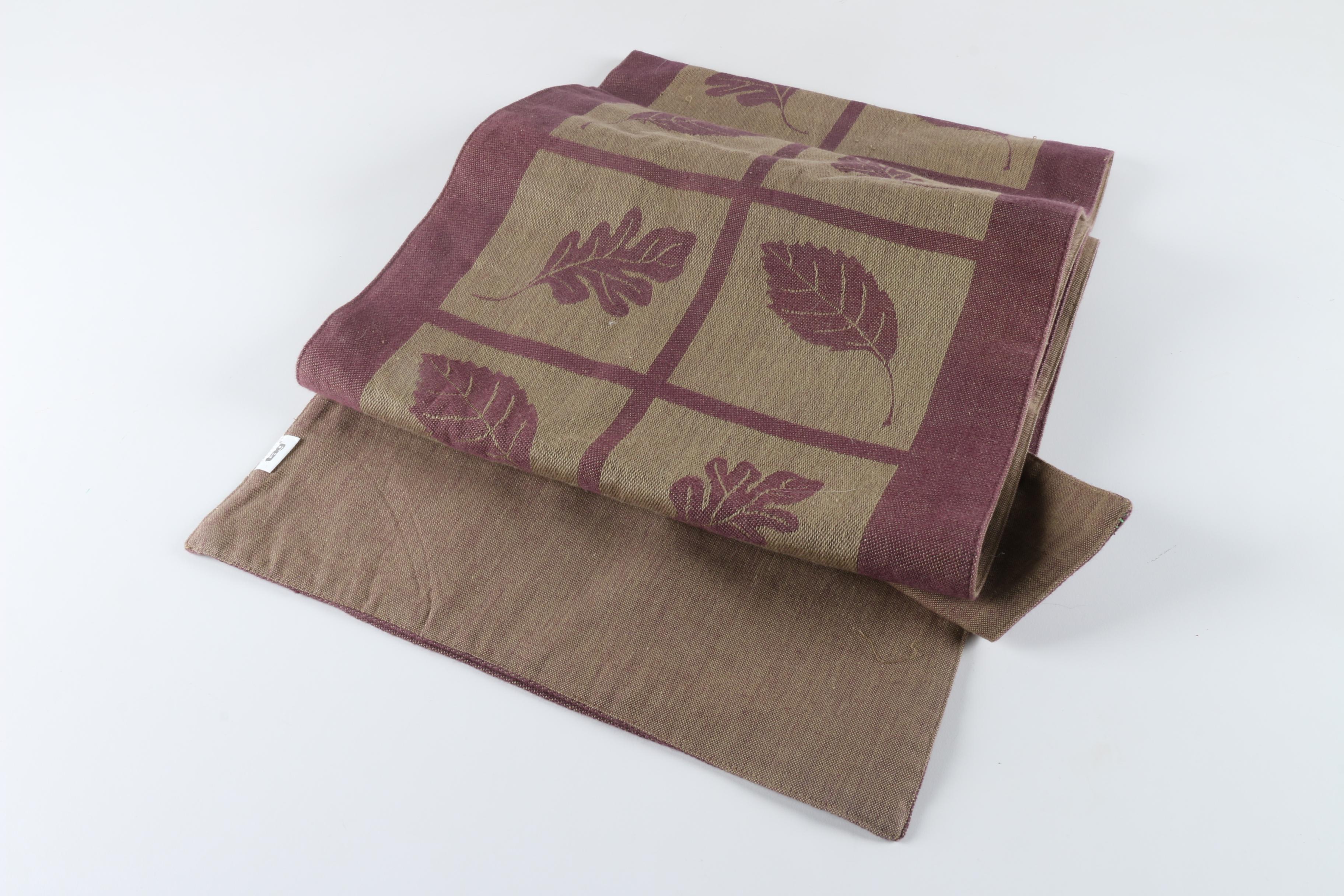 Crate & Barrel Cloth Napkins and Table Runner