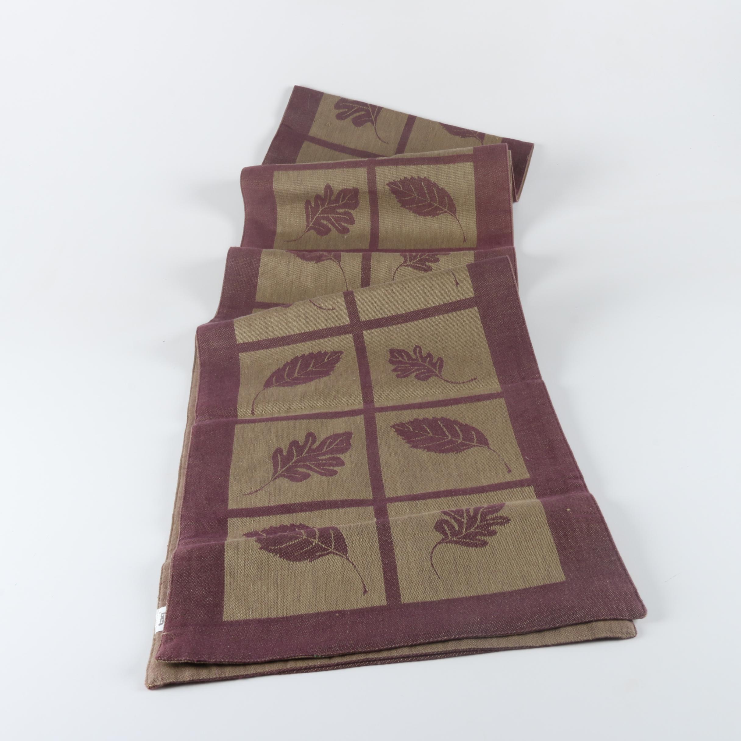 Crate & Barrel Cloth Napkins and Table Runner