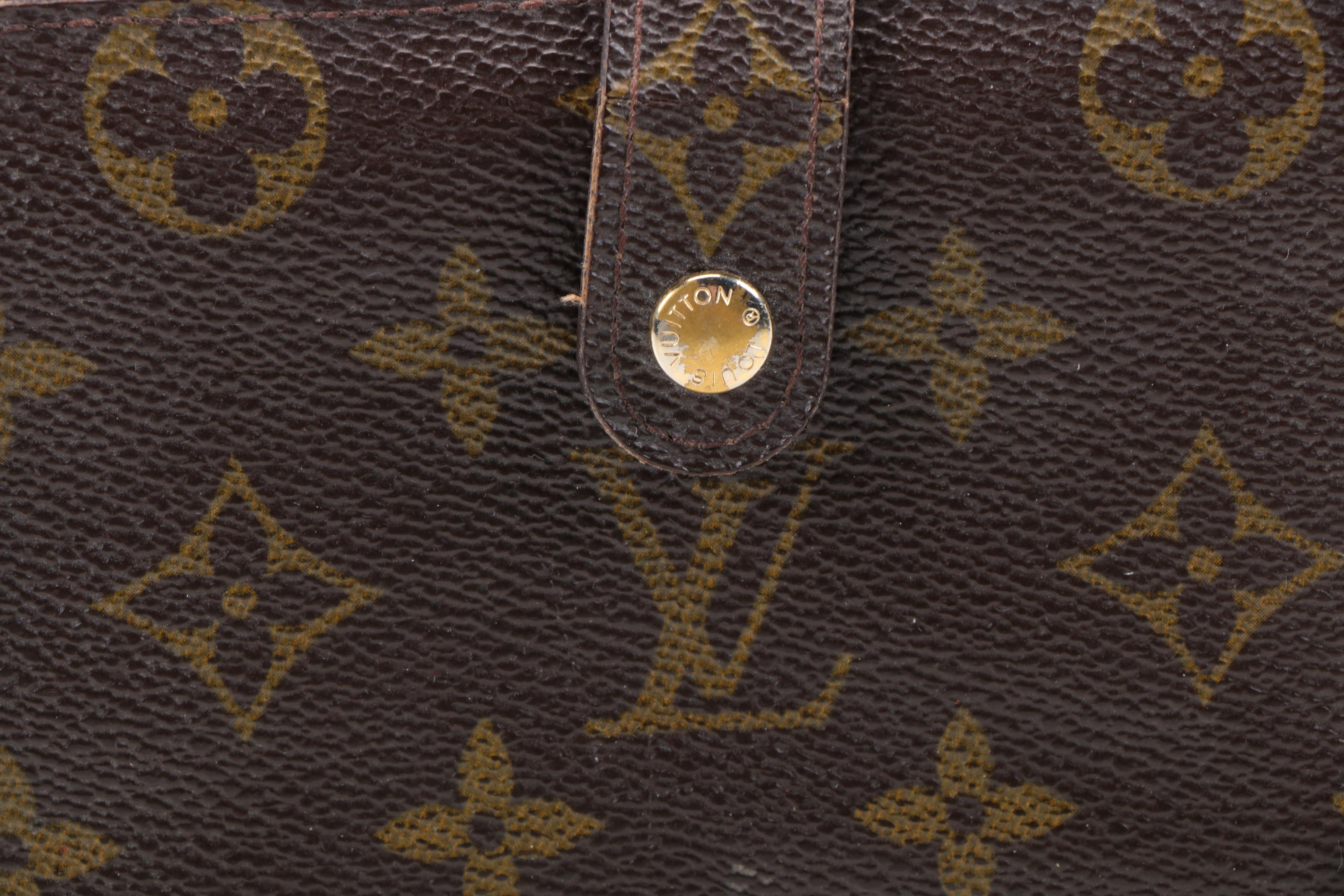 Louis Vuitton Monogram Kiss Lock Bifold Wallet
